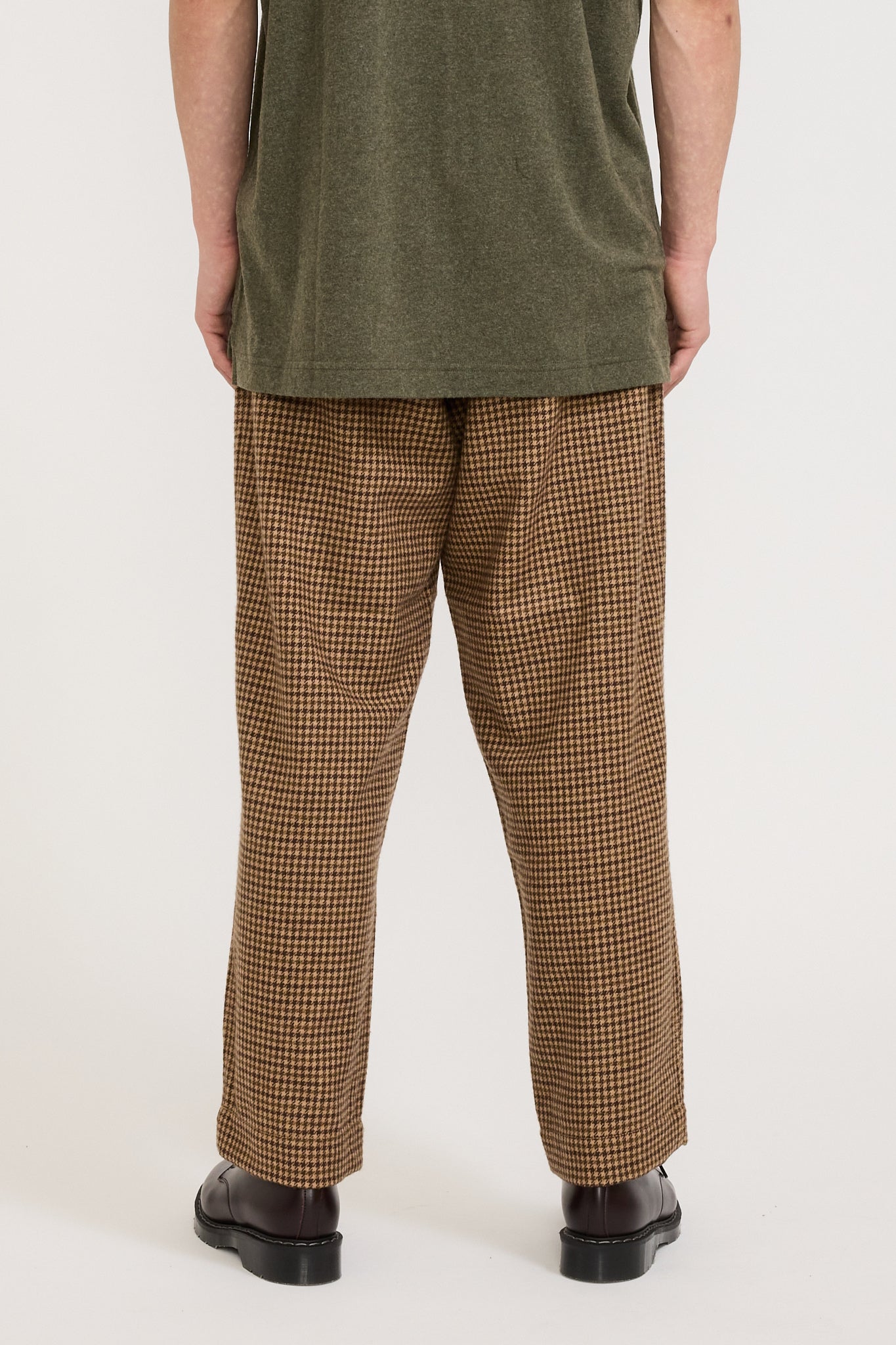 Universal Works | Oxford Pant Houndstooth Tweed Sand | Maplestore