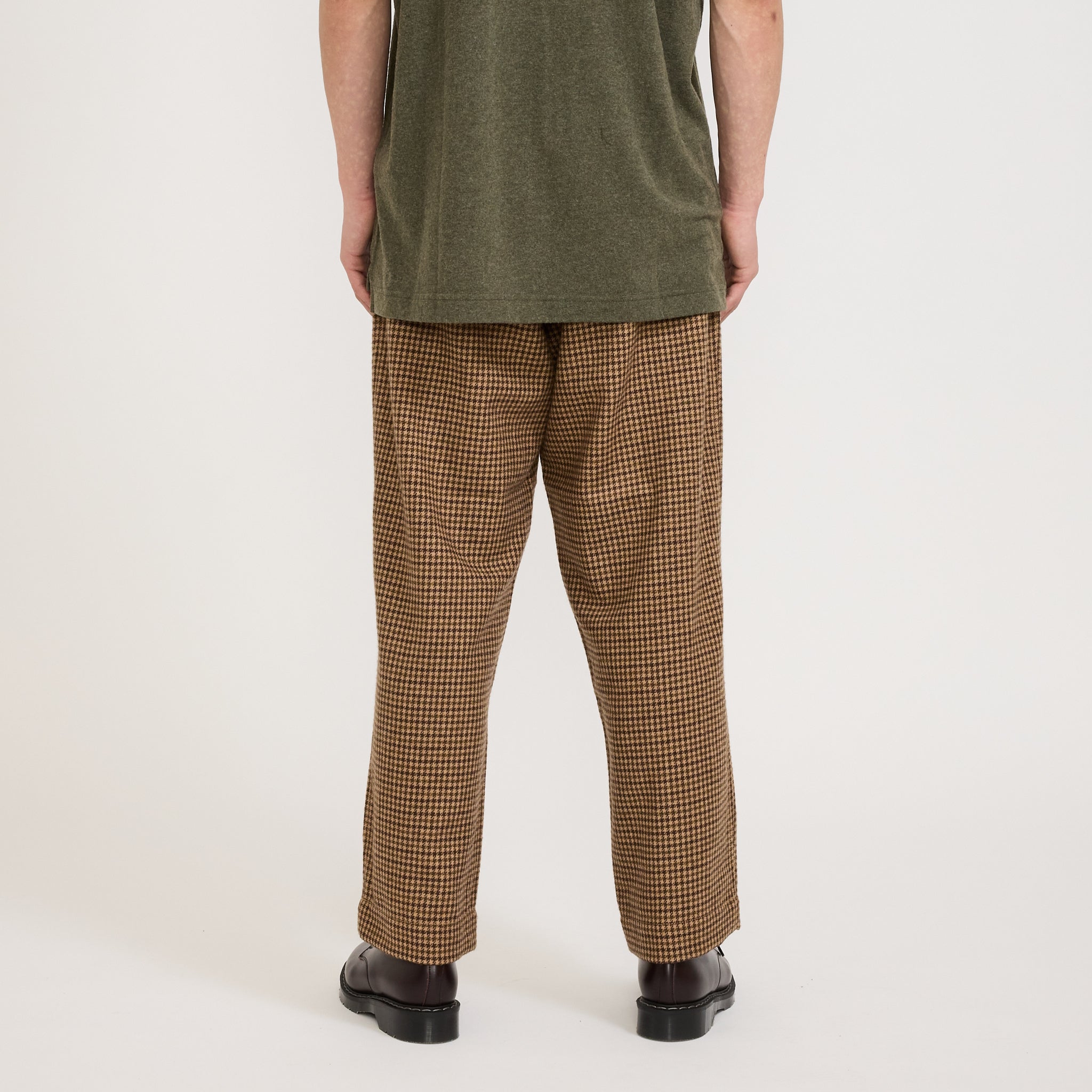 Universal Works | Oxford Pant Houndstooth Tweed Sand | Maplestore