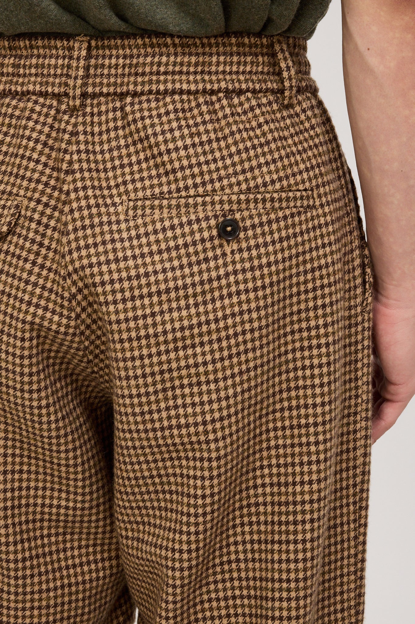 Universal Works | Oxford Pant Houndstooth Tweed Sand | Maplestore