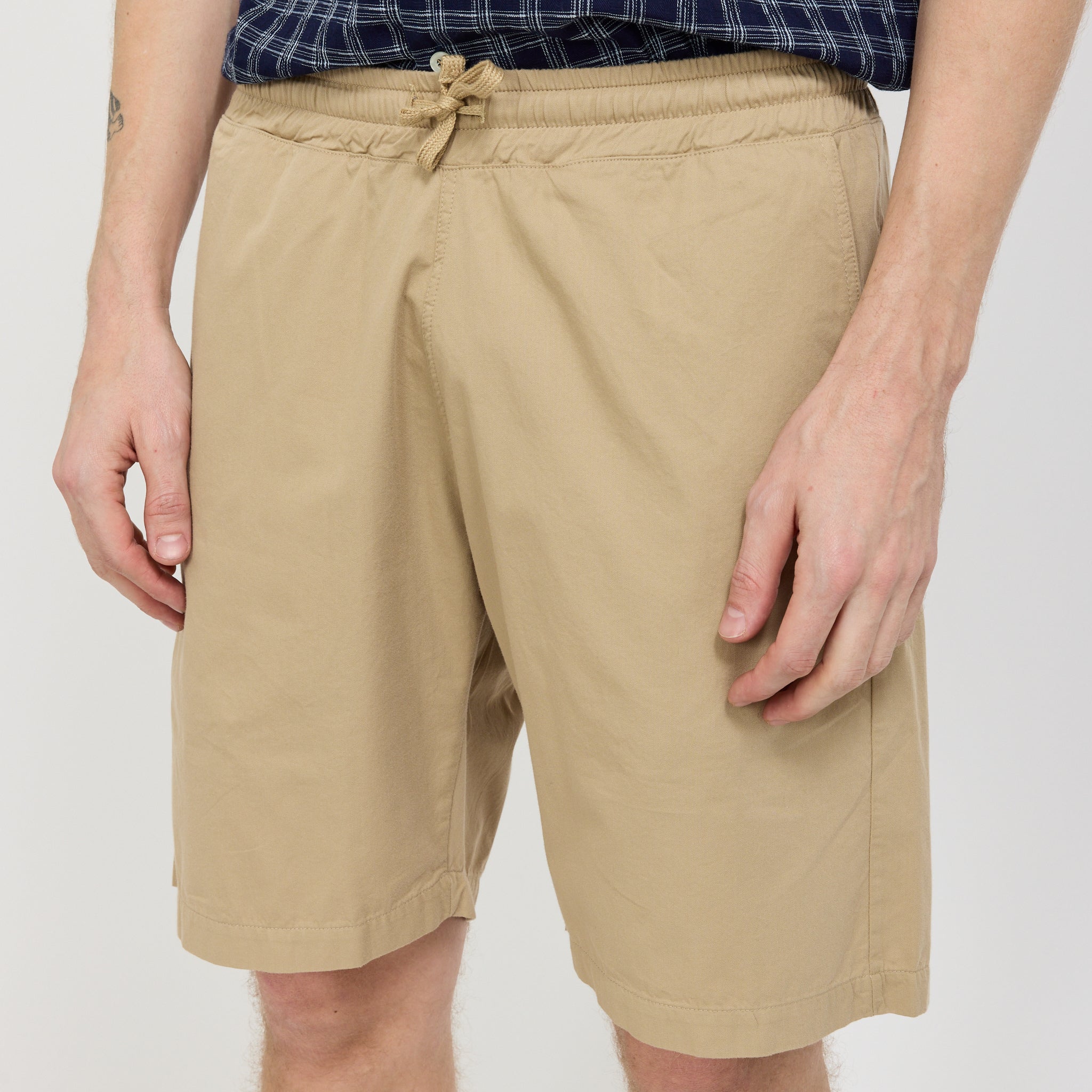 Universal Works | Simple Short Military Cotton Sand | Maplestore