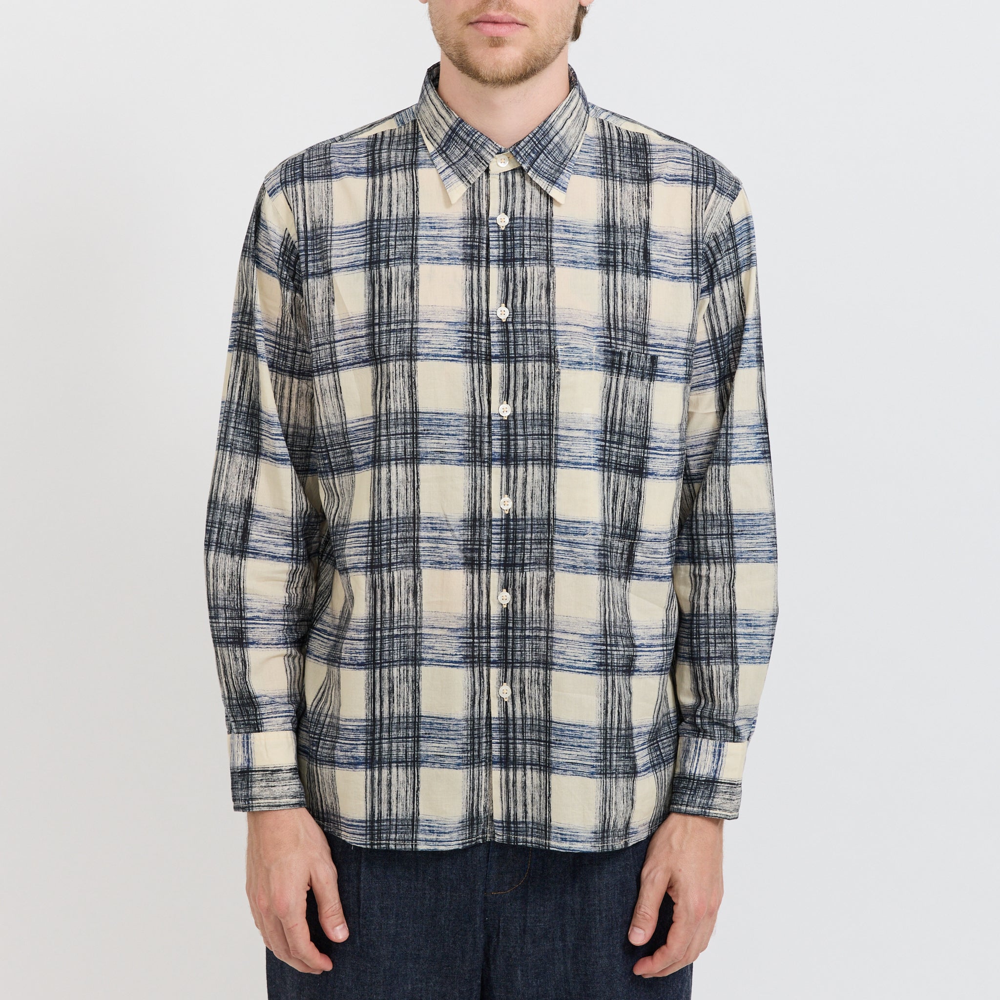 Universal Works | Square Pocket Shirt Window Panes Navy | Maplestore