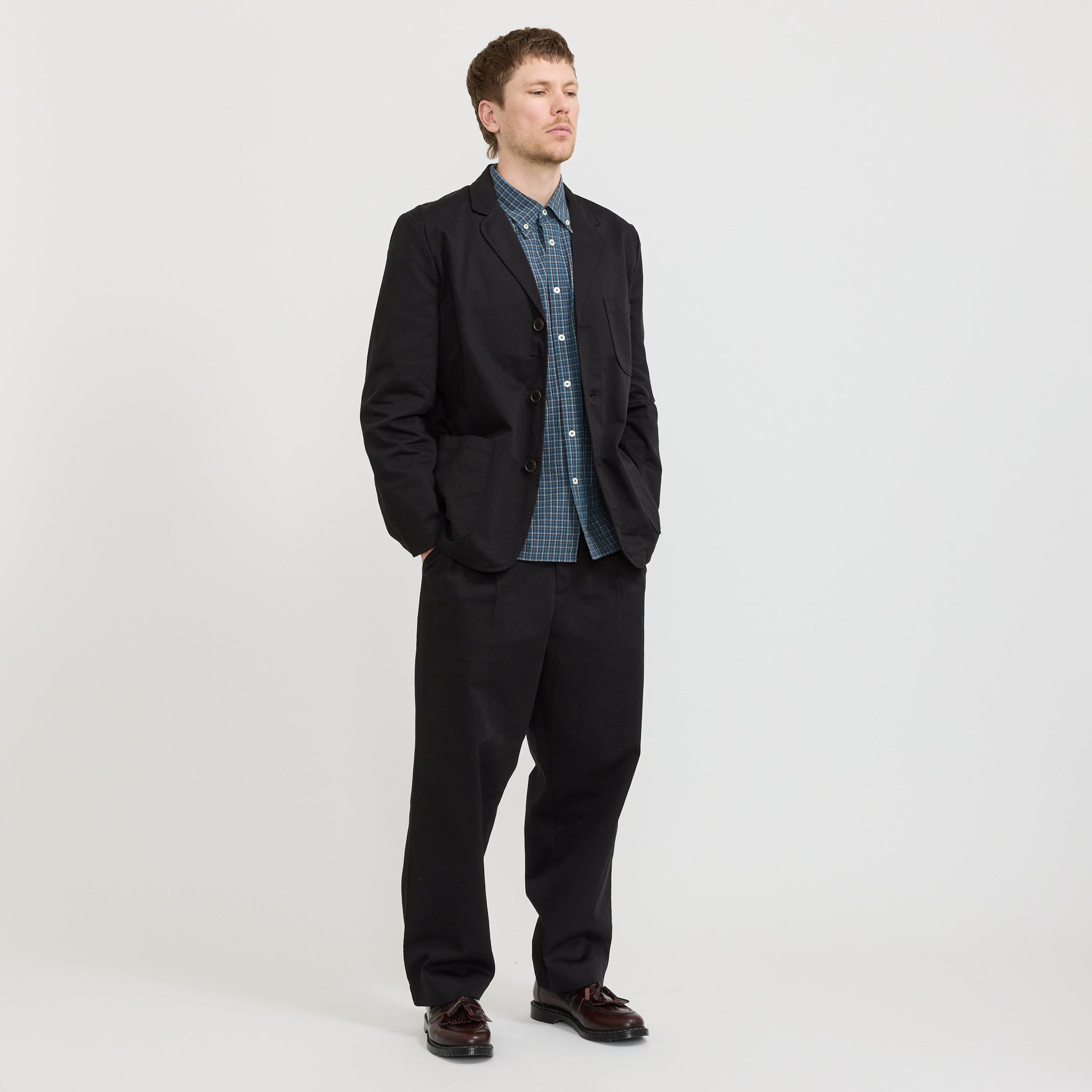 Universal Works | Three Button Jacket Twill Black | Maplestore