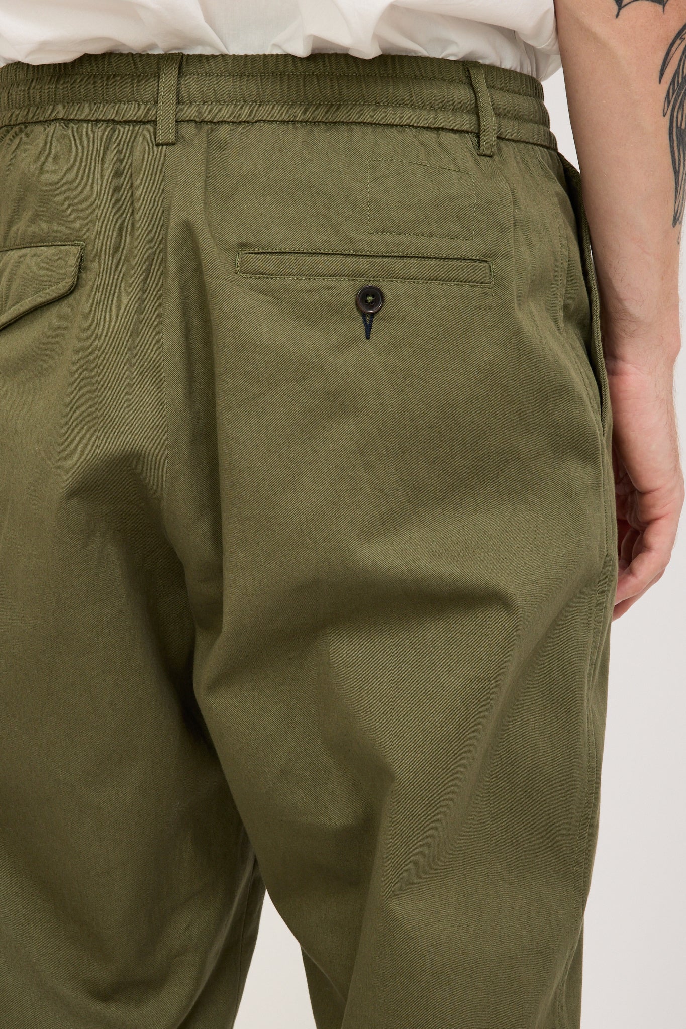 Pleated Track Pant Twill Light Olive