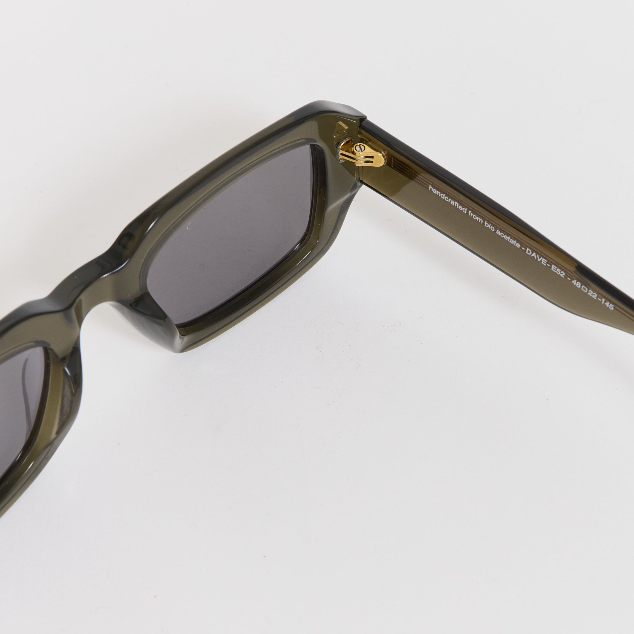 Waiting For The Sun | Dave Vert Olive E52 Black Pola Verres | Maplestore