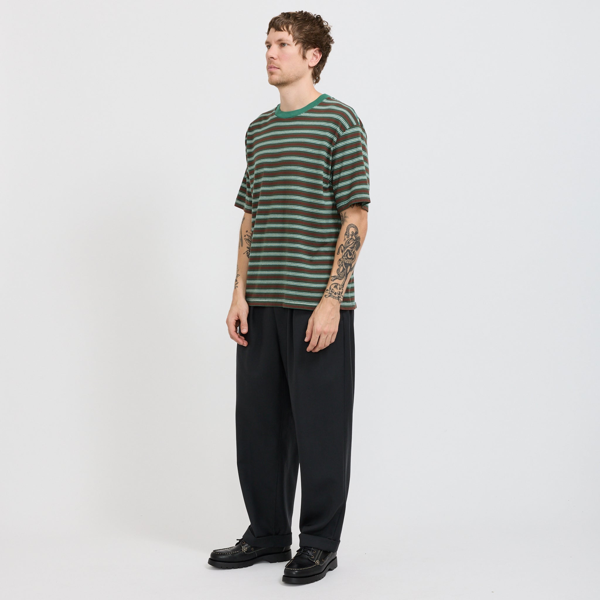 S/S Stripe Tee Dark Brown/Green