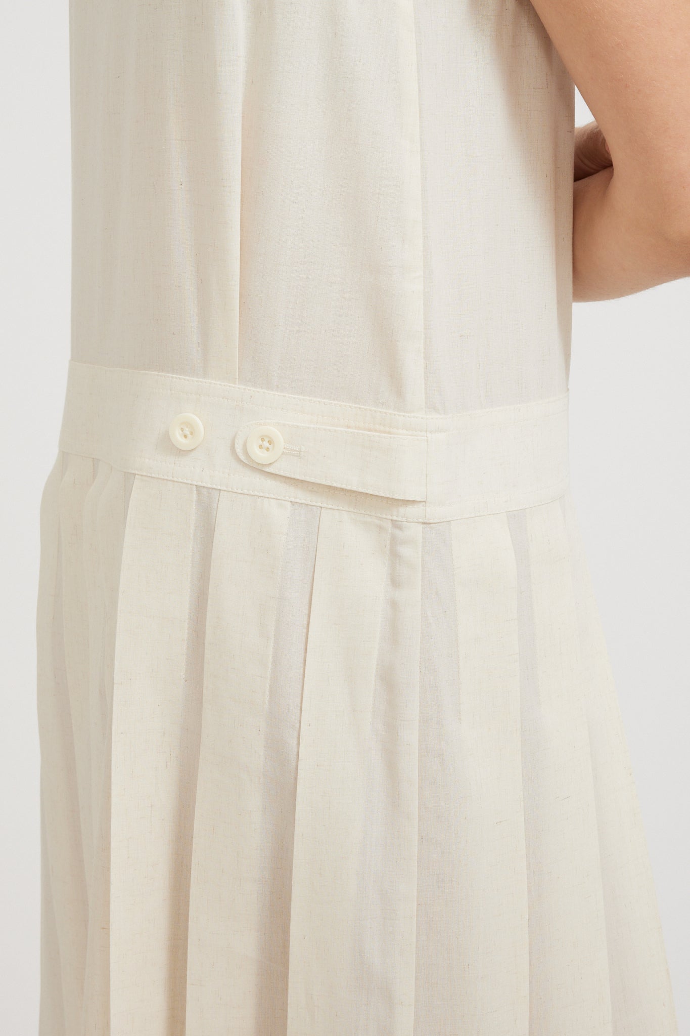 Wmenswear | Thao Smock Off White | Maplestore