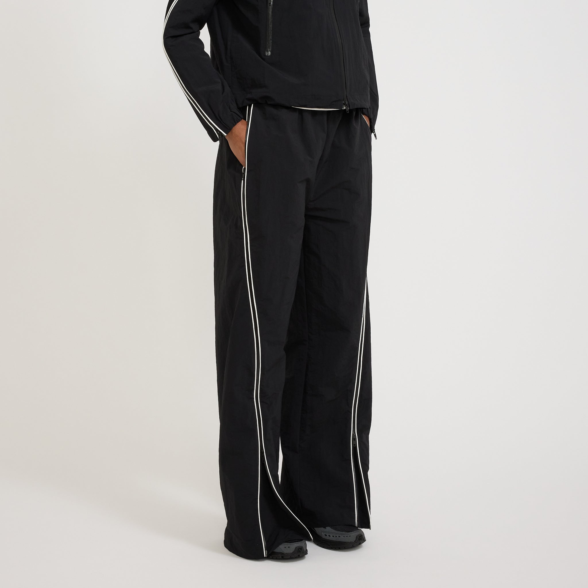 Curved Leg Zip Track Pant Black/White