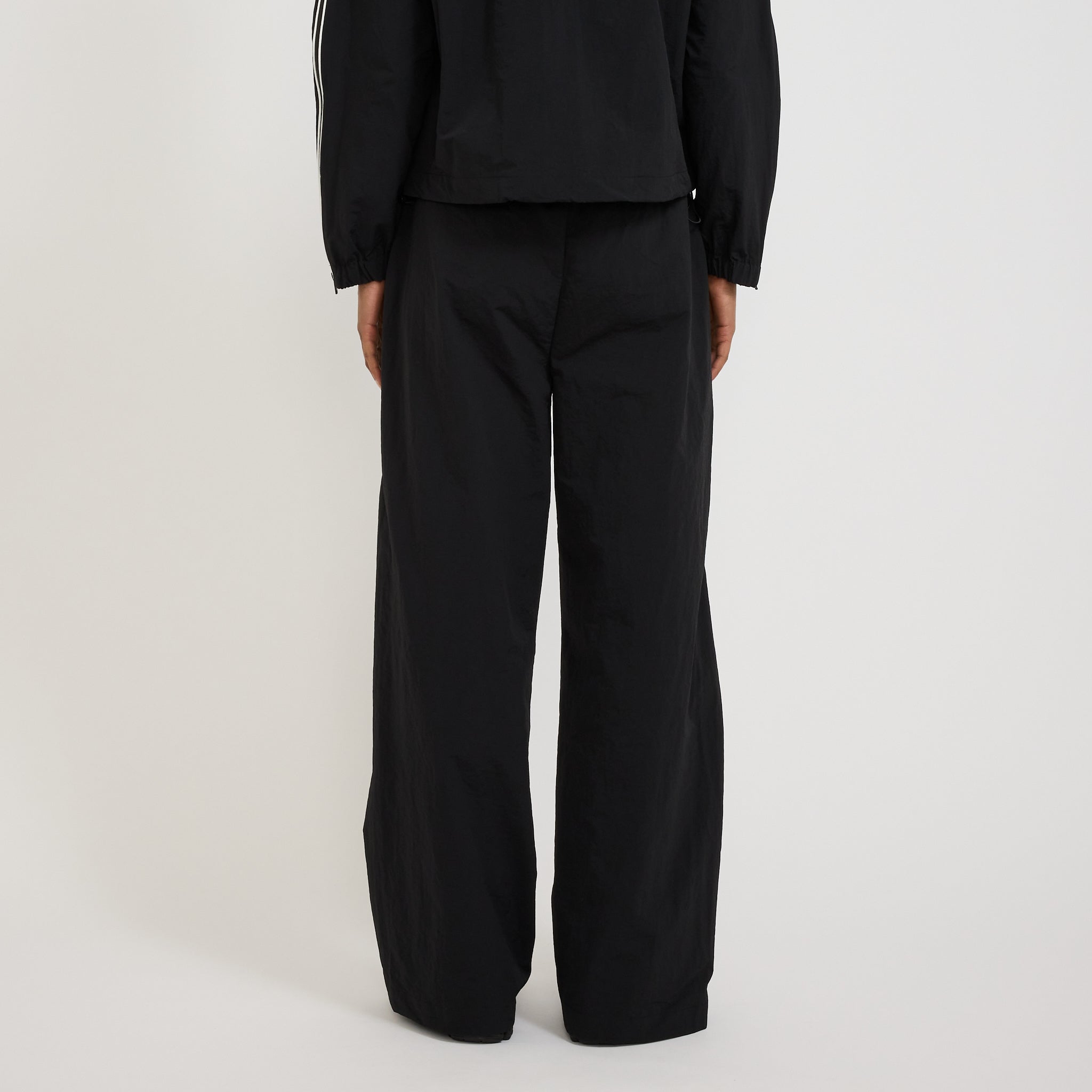 Curved Leg Zip Track Pant Black/White