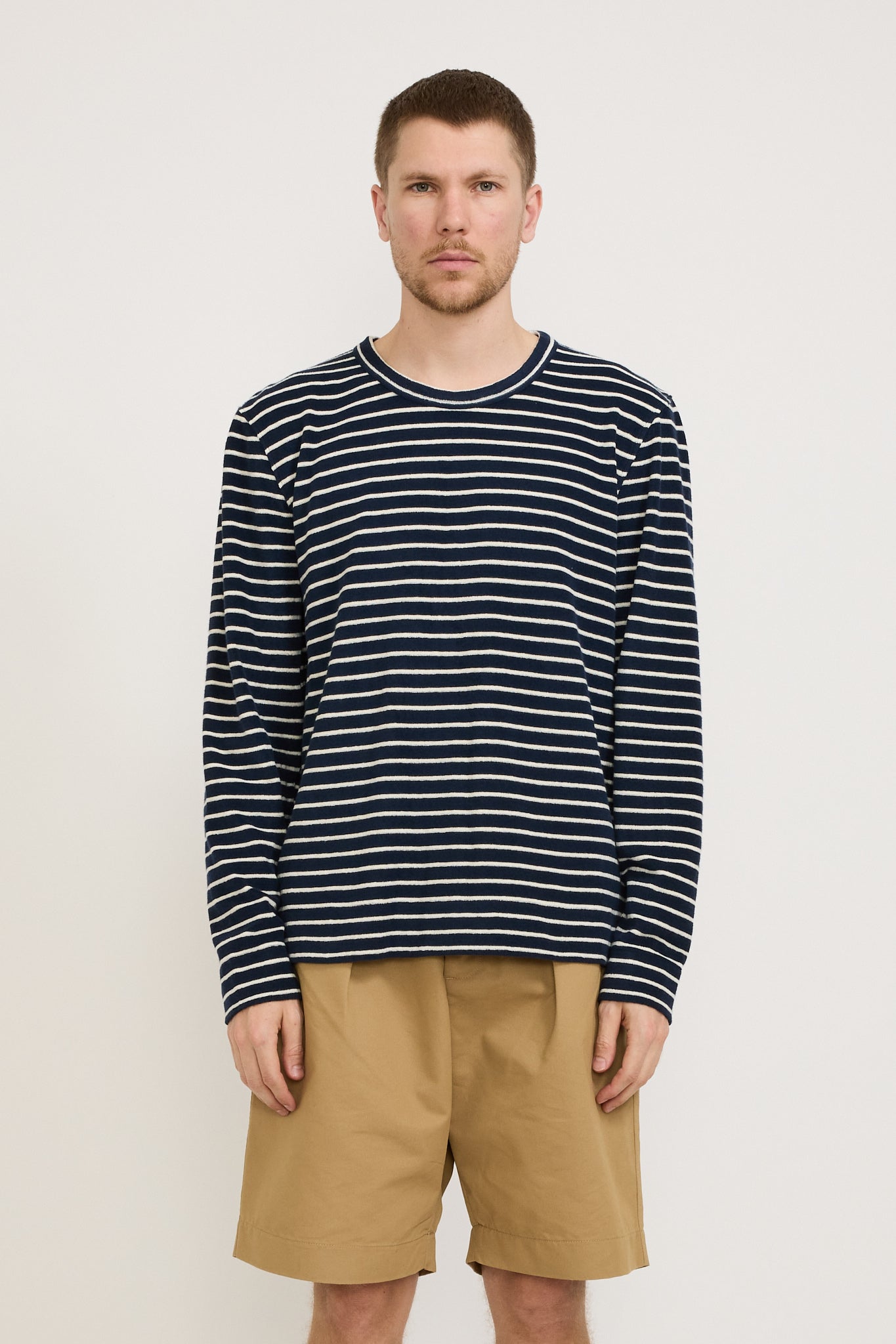 YMC | X Sweatshirt Navy/Ecru | Maplestore