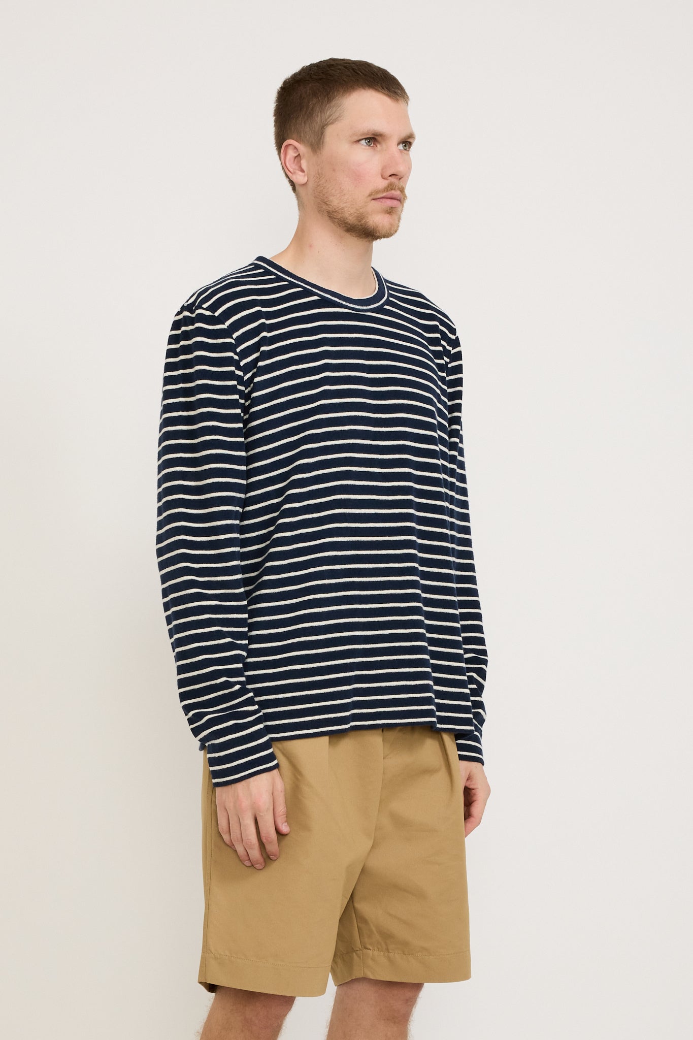 YMC | X Sweatshirt Navy/Ecru | Maplestore