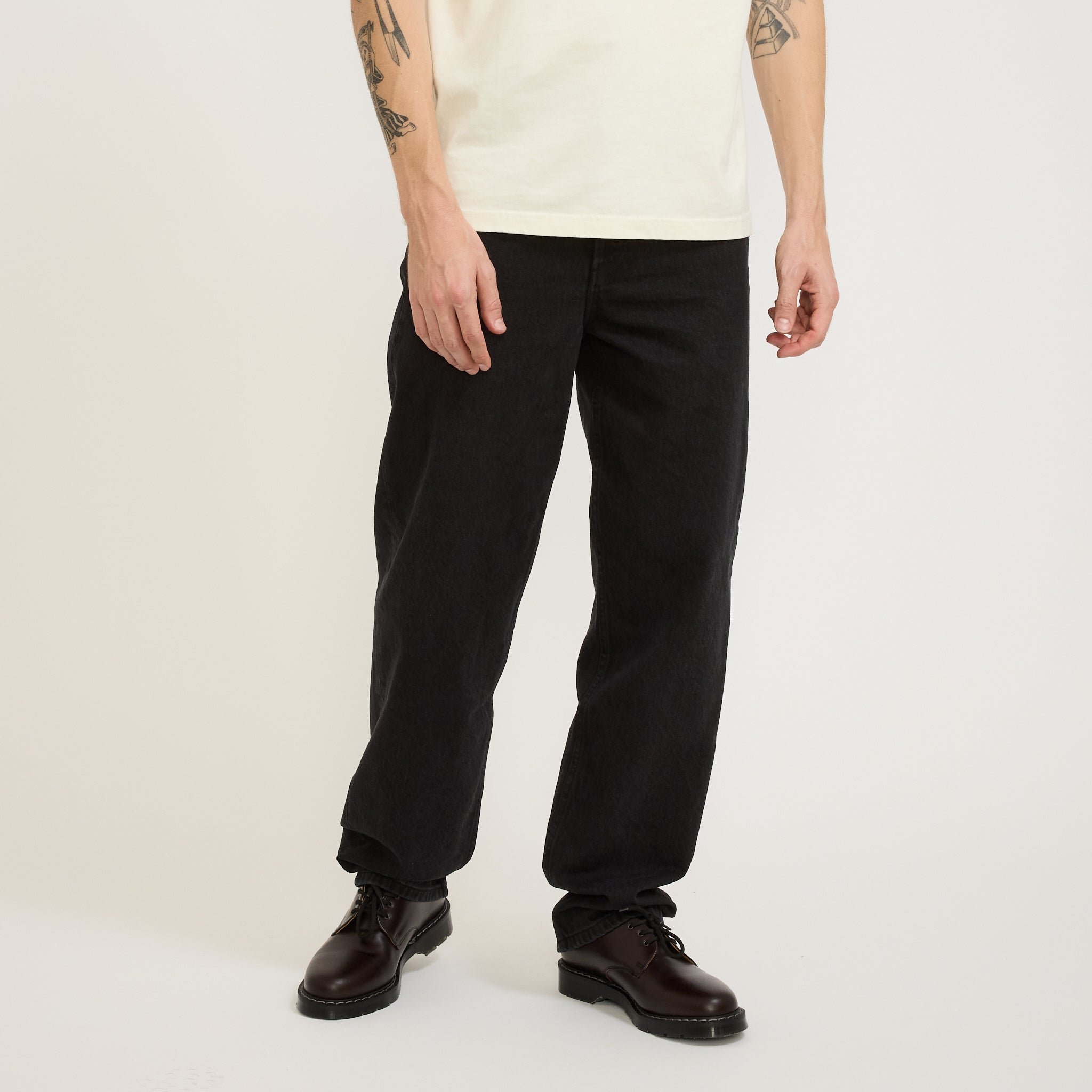 A.P.C. | Fairfax Jean Washed Black | Maplestore