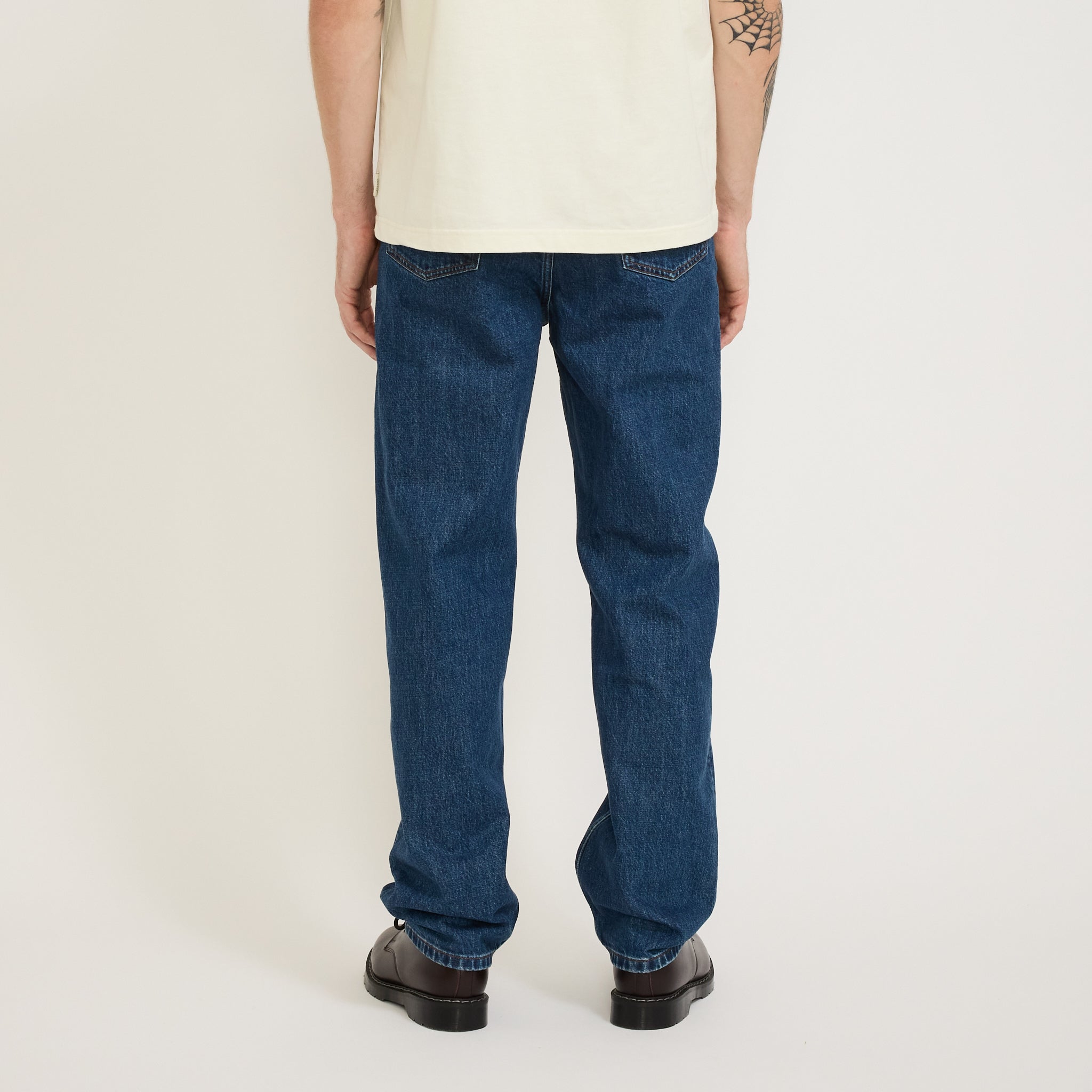 A.P.C. | Fairfax Jean Washed Indigo Mid | Maplestore