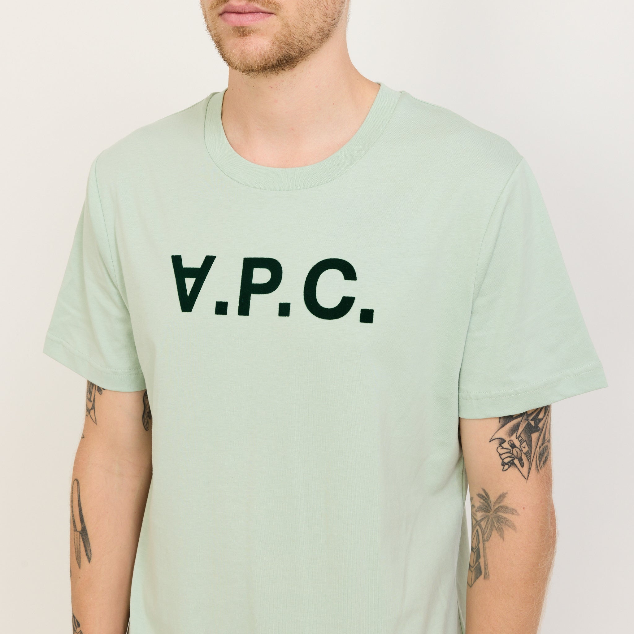 A.P.C. | Standard Grand VPC T-Shirt Water Green/Dark Green | Maplestore