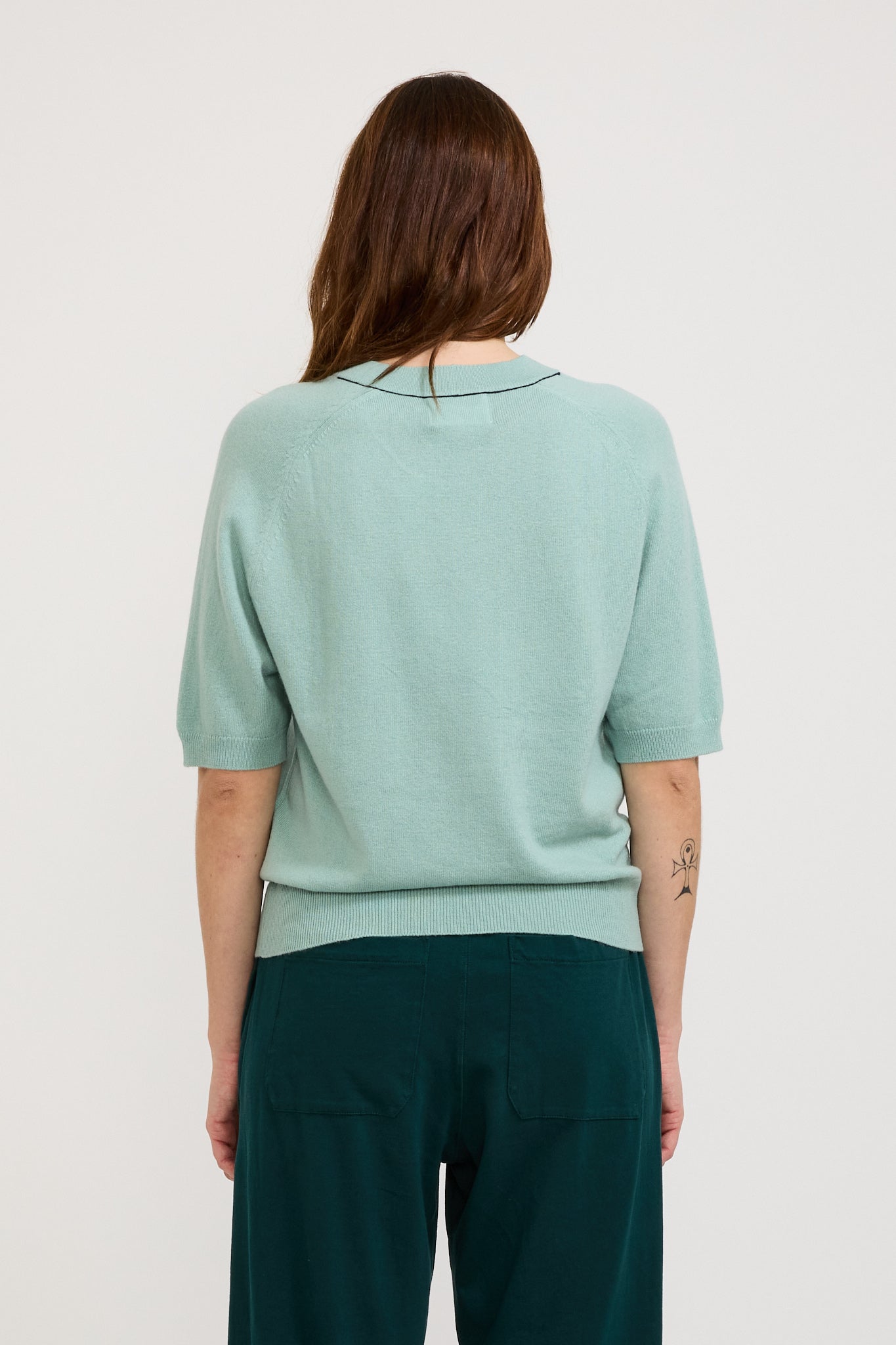 Bassike | Wool Cashmere T-Shirt Knit Moss | Maplestore