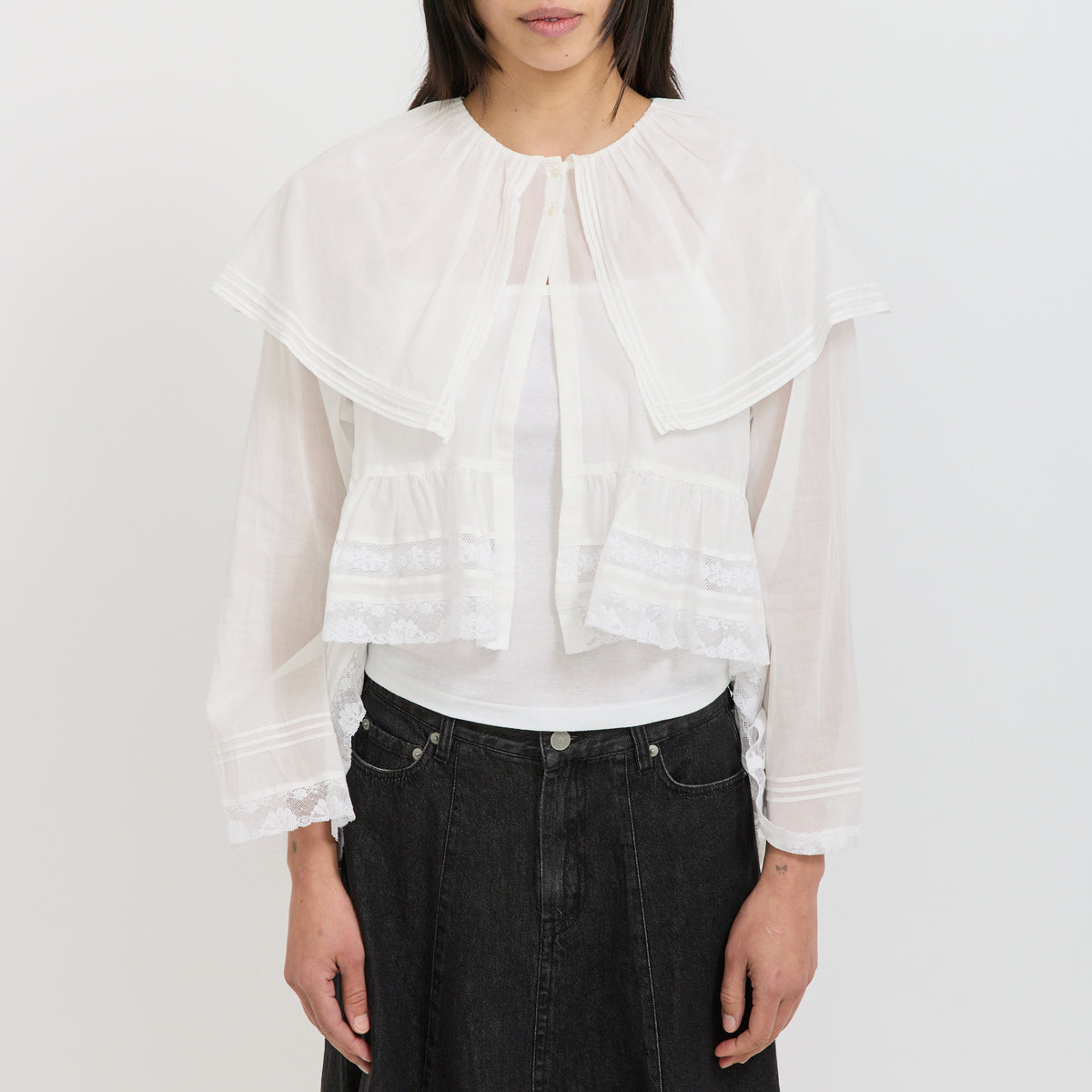 Beams Boy | Lacedrape Blouse Off White | Maplestore