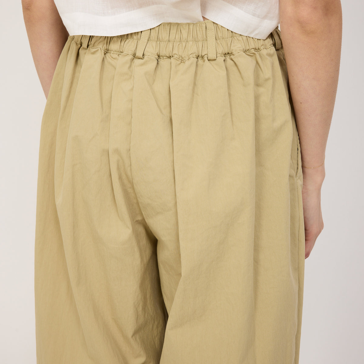 Danton | Twill Double Pleated Easy Pants Beige Womens | Maplestore