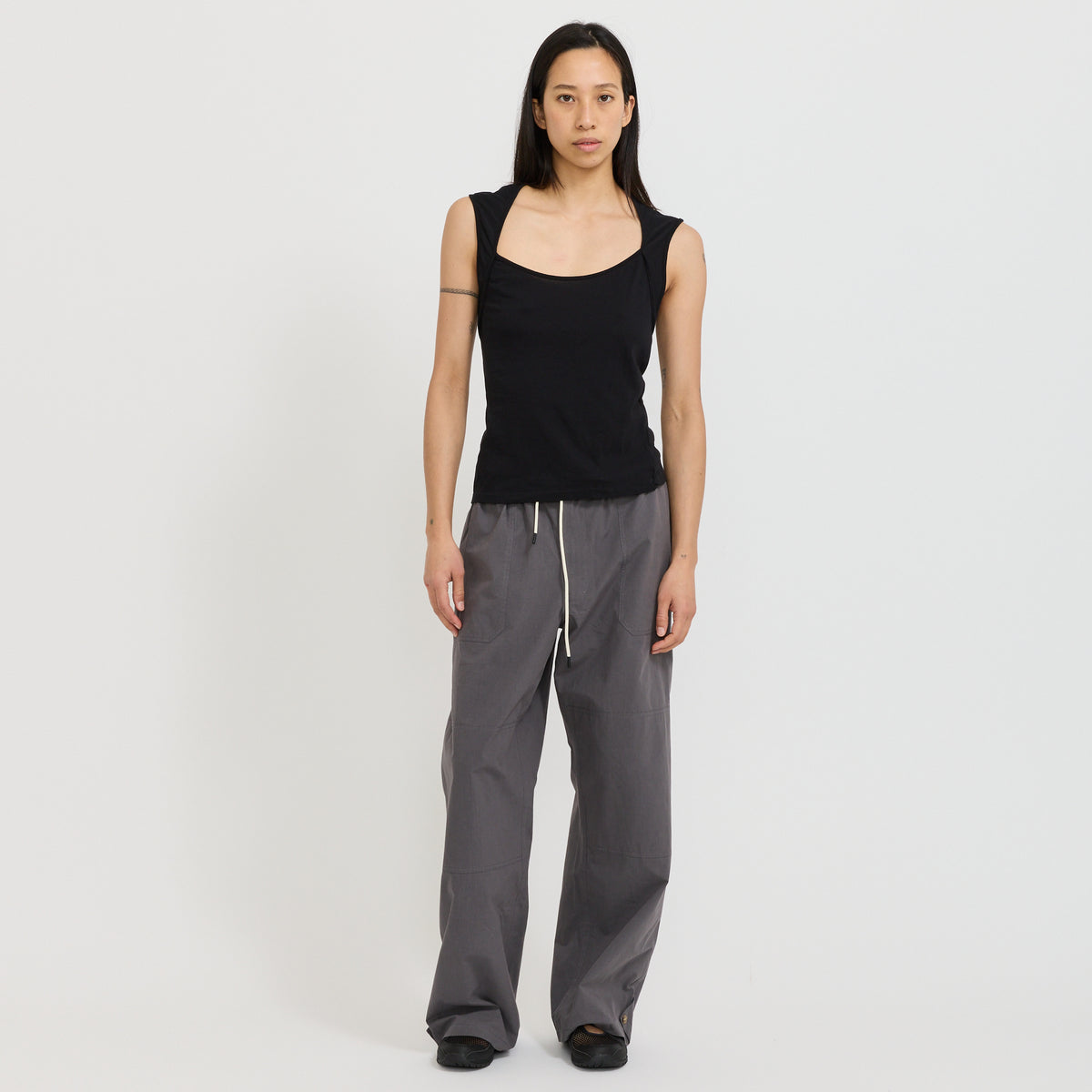 Cap Sleeve Scoop Tank Black