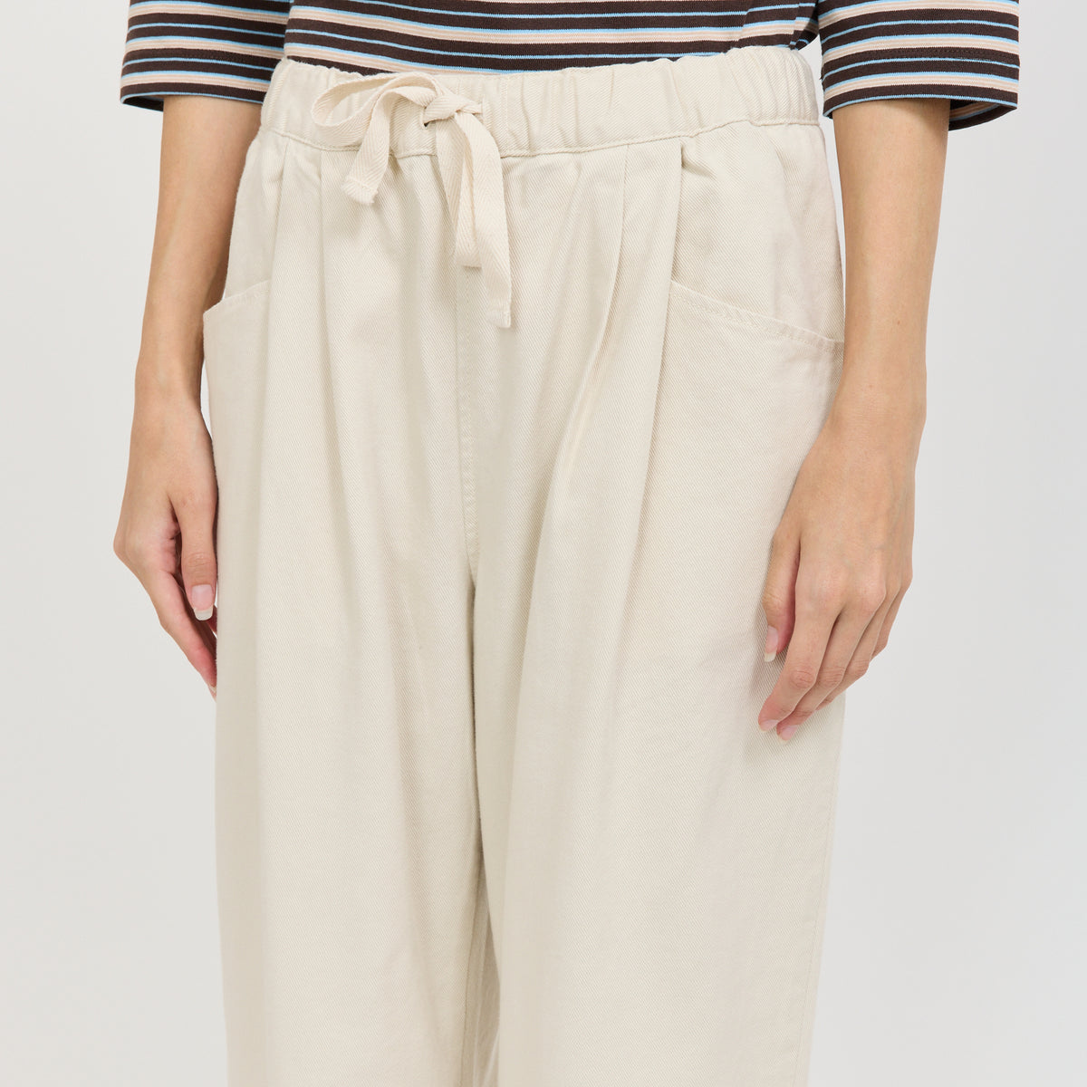 Danton | Tuck Pants Loose Chino Ivory | Maplestore
