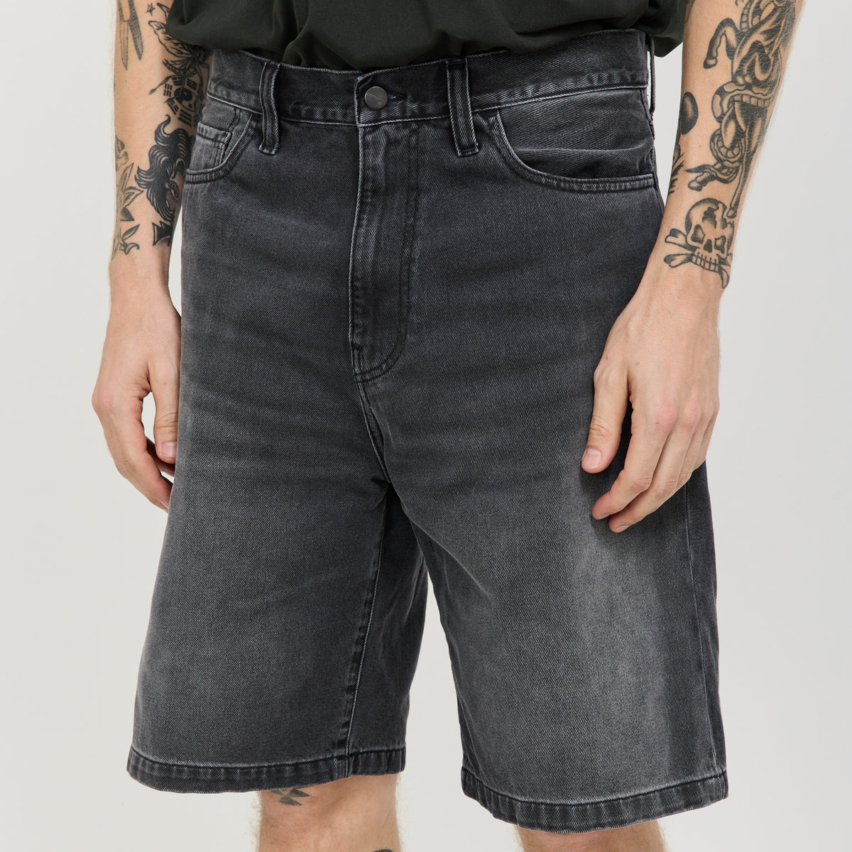 Landon Short Black