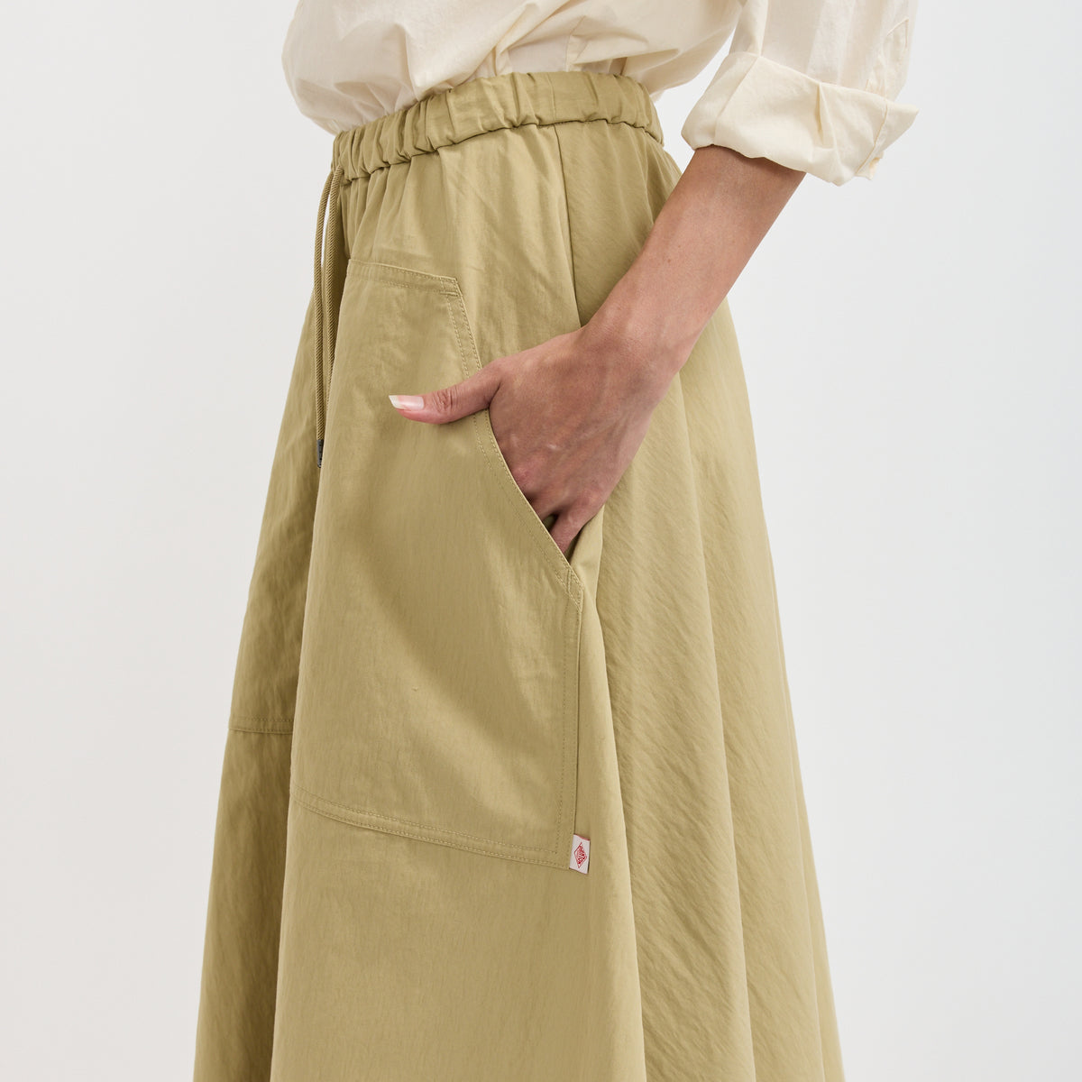 Danton | Easy Skirt Cotton/Nylon Twill Beige | Maplestore