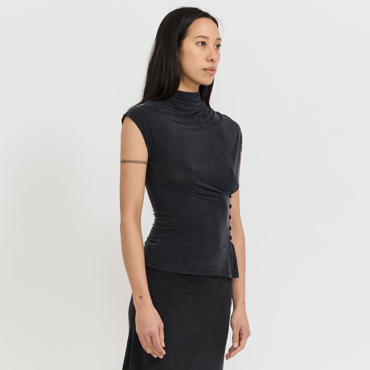 Kylie Button Top Graphite