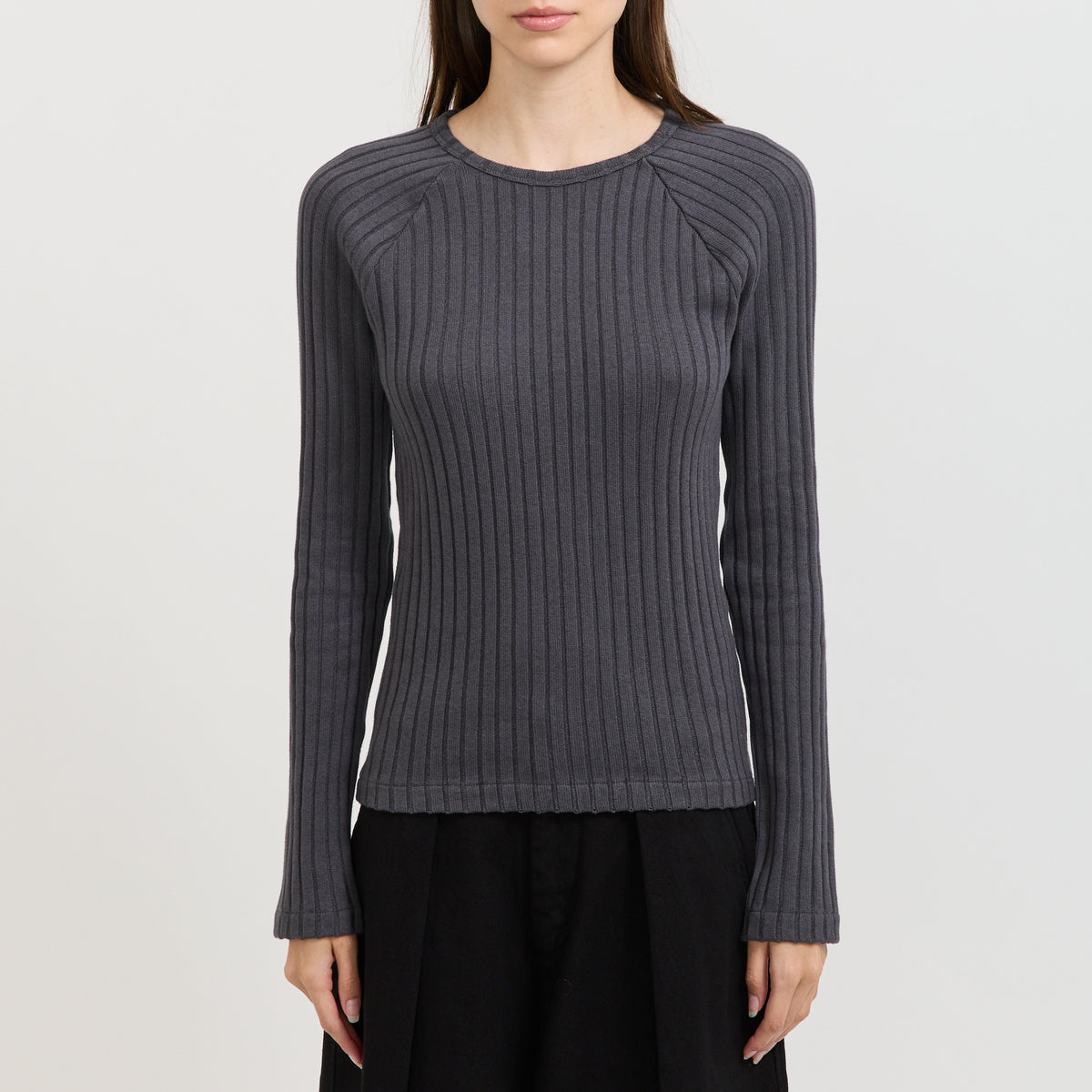 YMC Charotte Raglan Top in Charcoal - model retry 7
