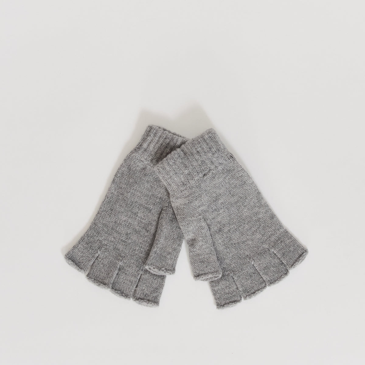 Danton | Fingerless Knit Gloves Grey | Maplestore