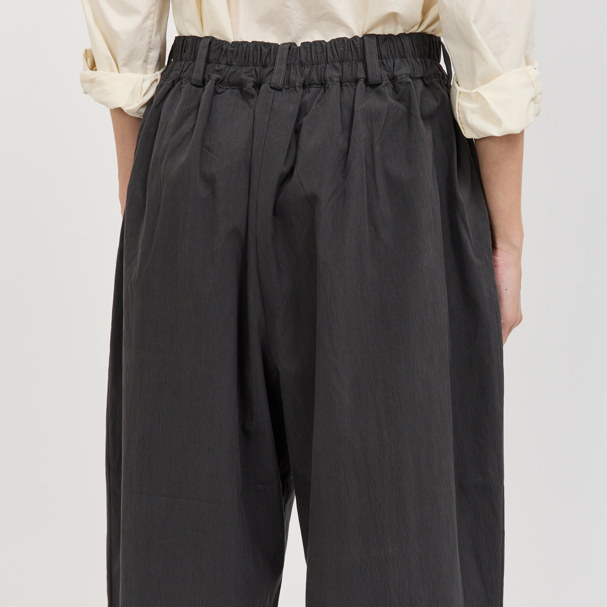 Danton | Womens Easy Pants Cotton/Nylon Twill Charcoal | Maplestore