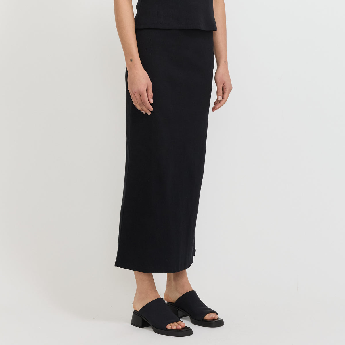 Malua Skirt Black