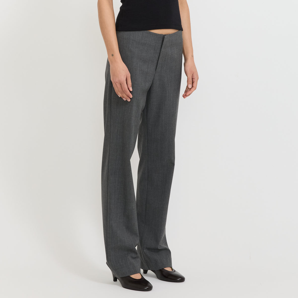 Bandless Crop Pant Charcoal