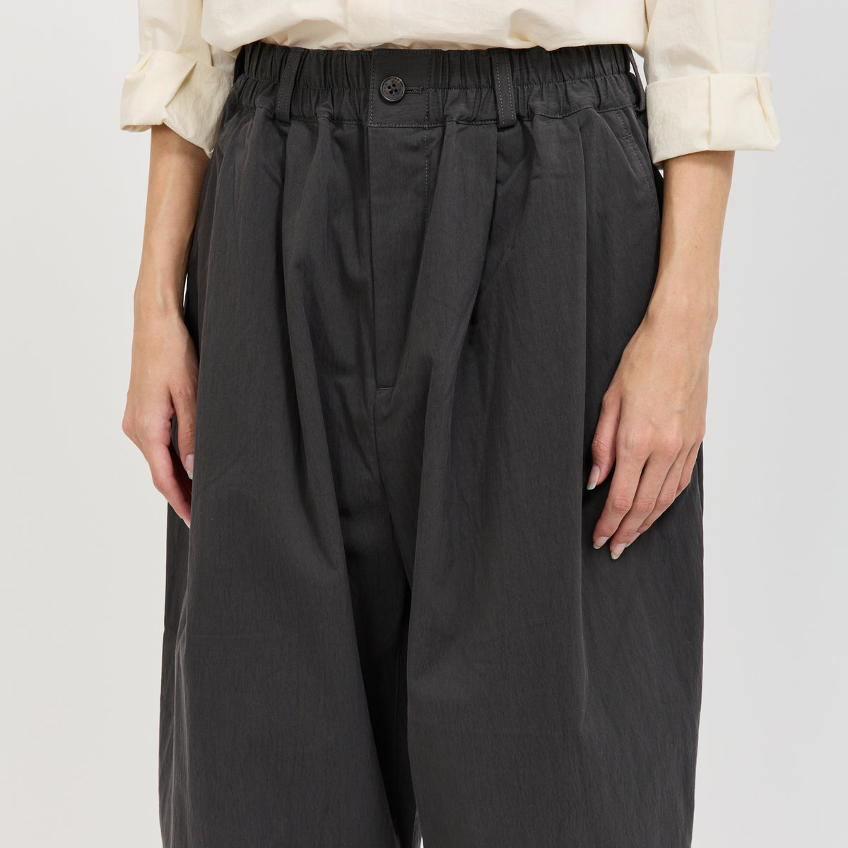 Danton | Womens Easy Pants Cotton/Nylon Twill Charcoal | Maplestore