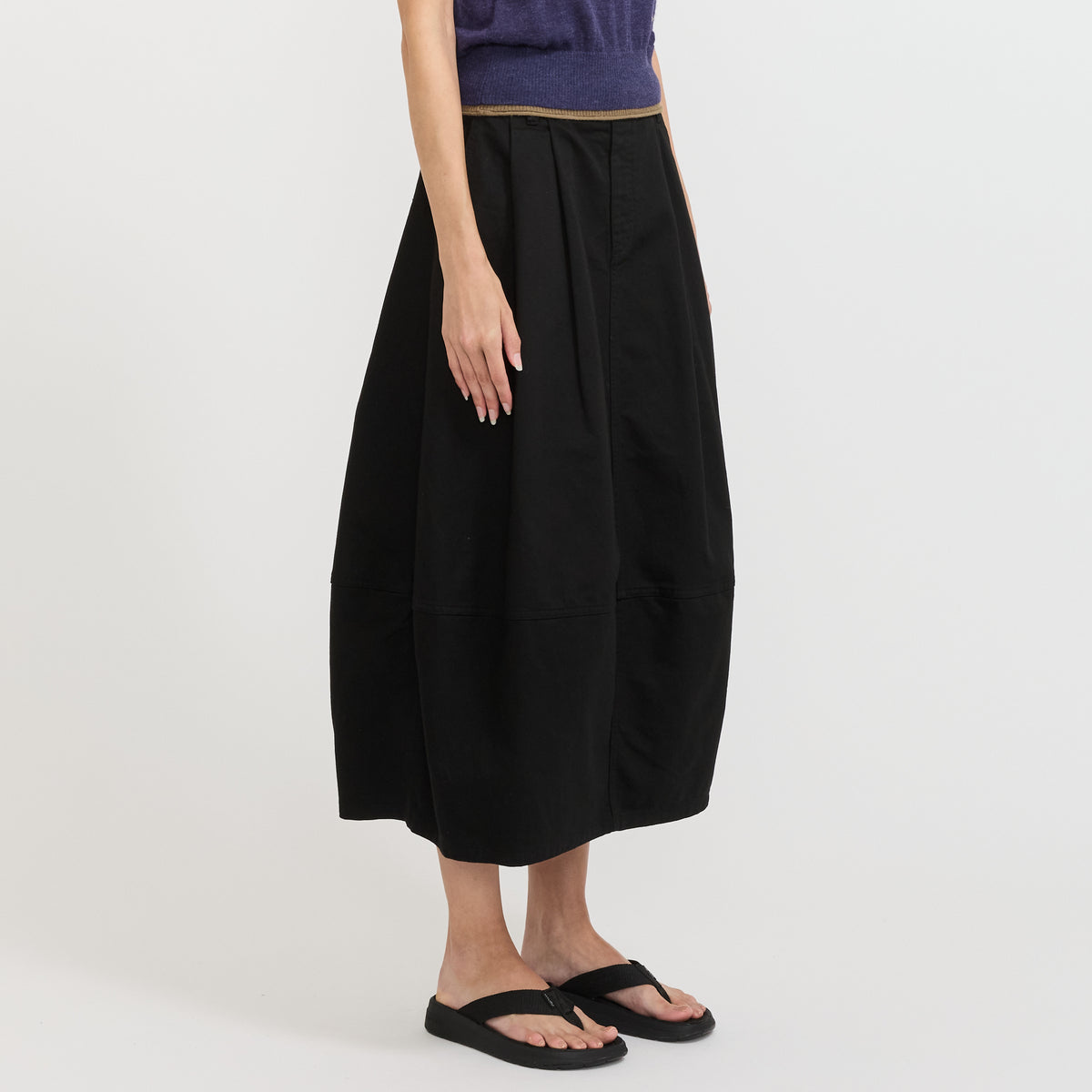 Danton | Cocoon Skirt Sateen Black | Maplestore