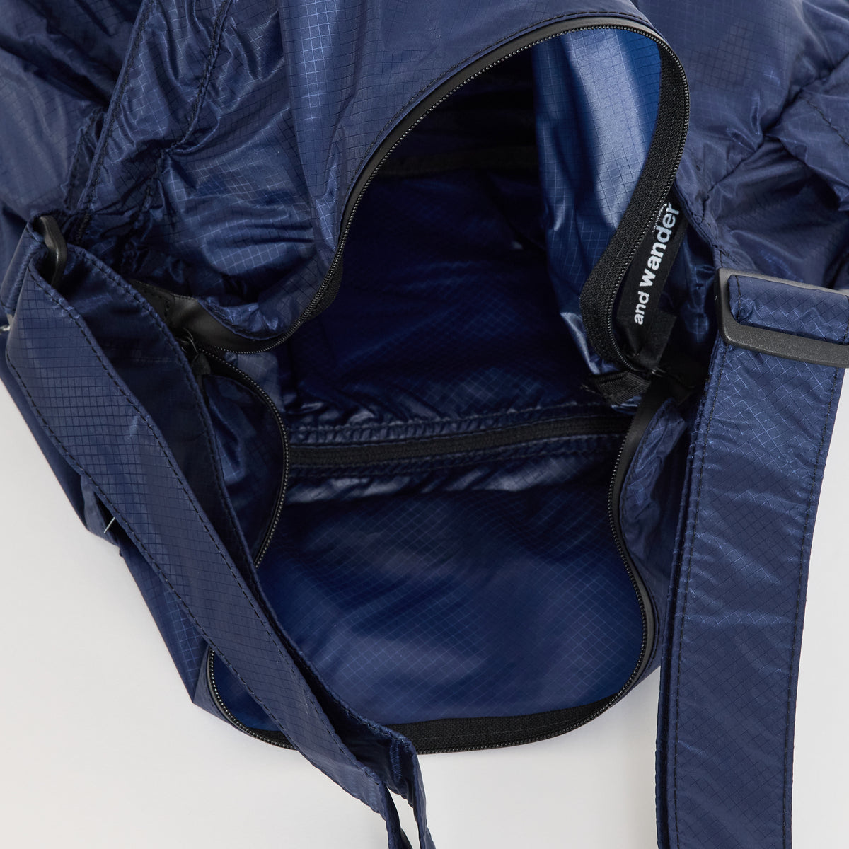 And Wander | Sil Shoulder Bag Dark Blue | Maplestore
