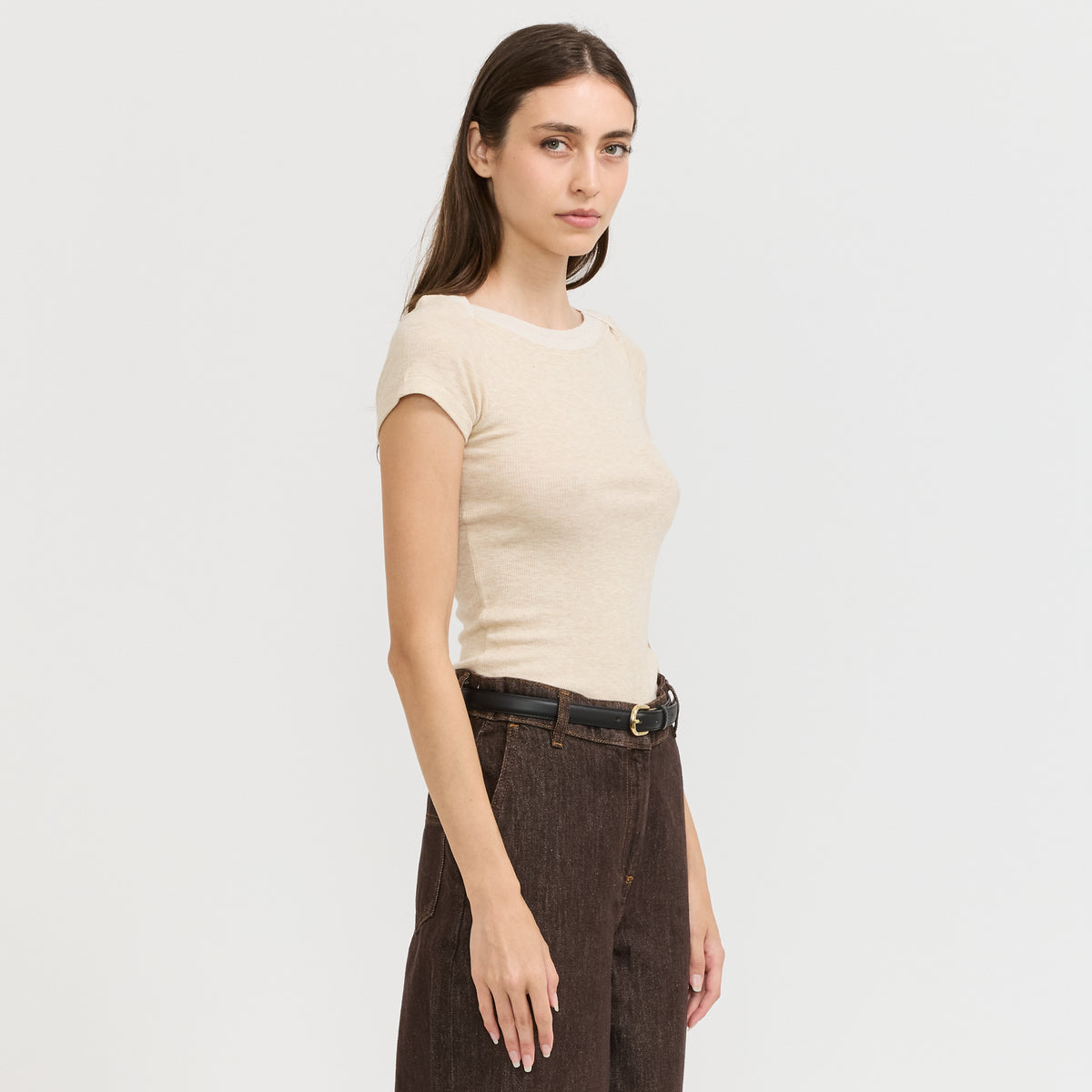 Sessun | Romuald T-Shirt Almond | Maplestore