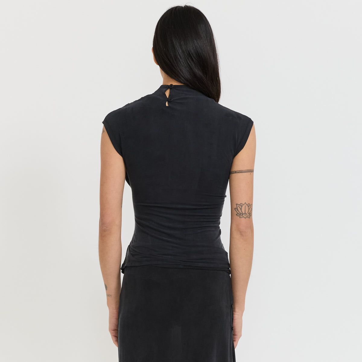 Kylie Button Top Graphite