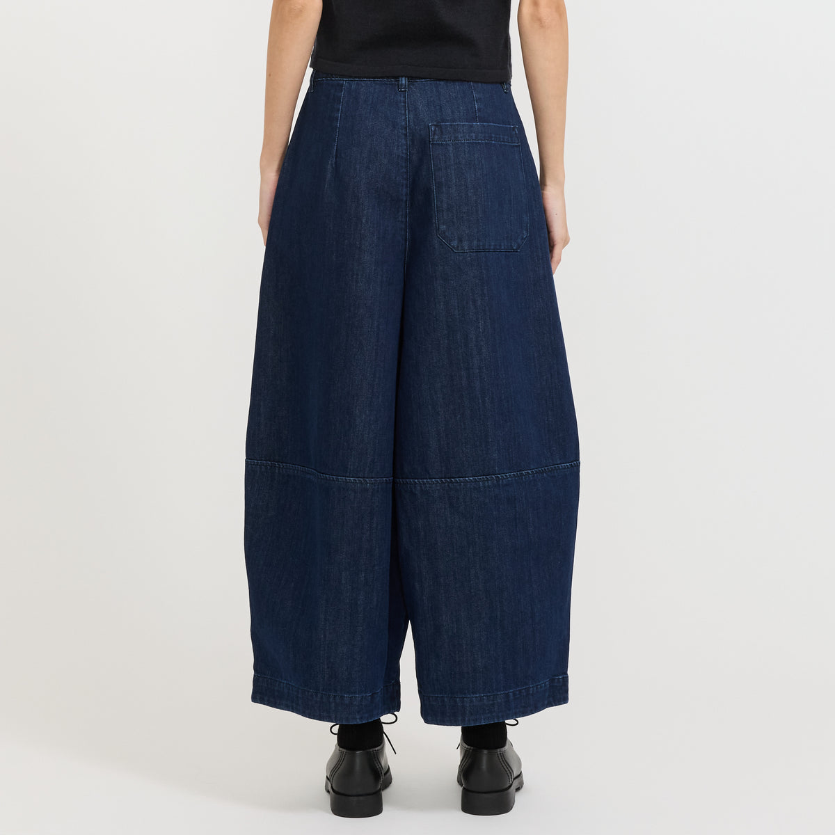 YMC Deadbeat Trouser in Indigo - model retry 6