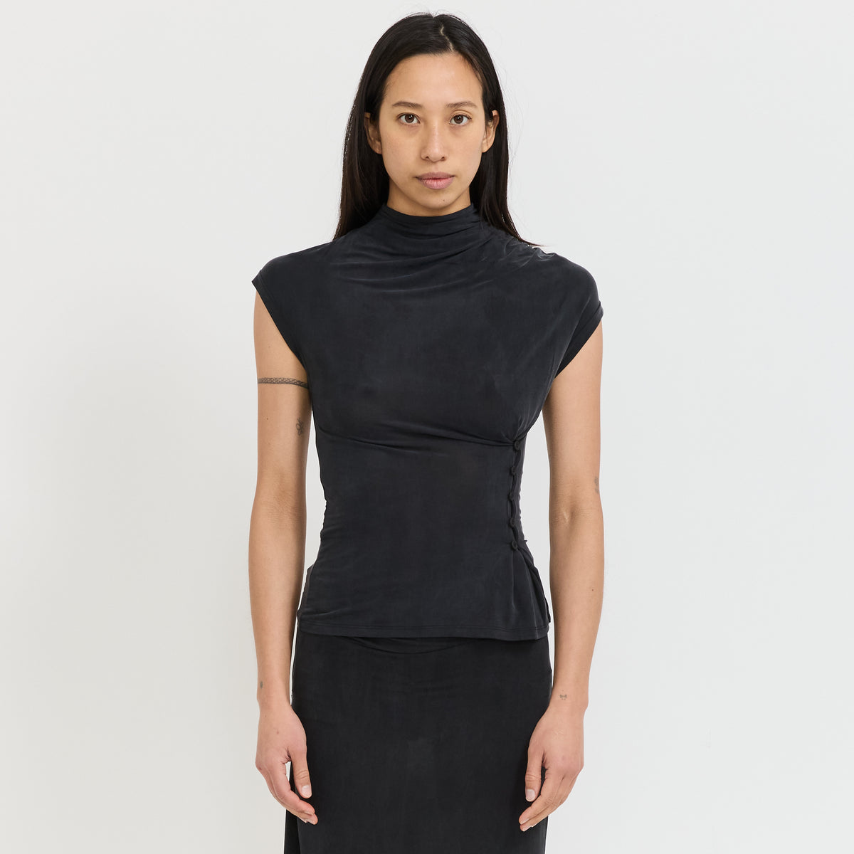 Kylie Button Top Graphite