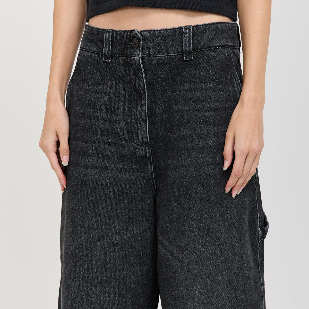 Girls of Dust | Submarine Chino Black Vintage Wash | Maplestore