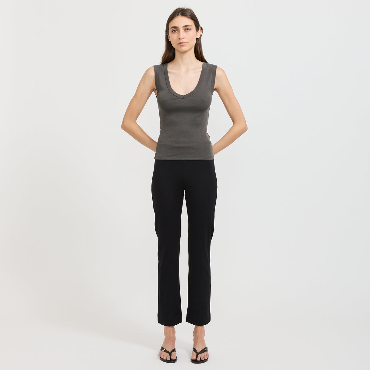 St. Agni | 90s Top Dark Moss | Maplestore