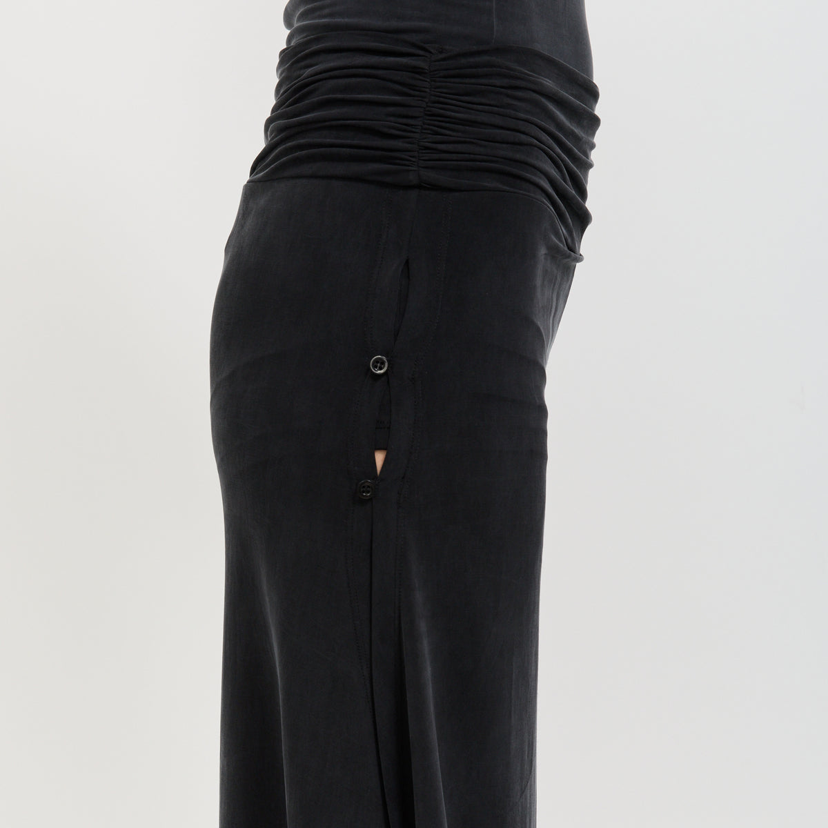 Kylie Vent Midi Skort Graphite