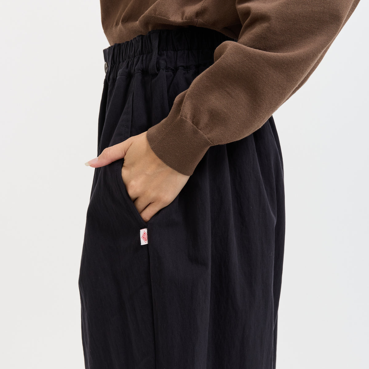 Danton | Womens Easy Pants Cotton/Nylon Twill Navy | Maplestore