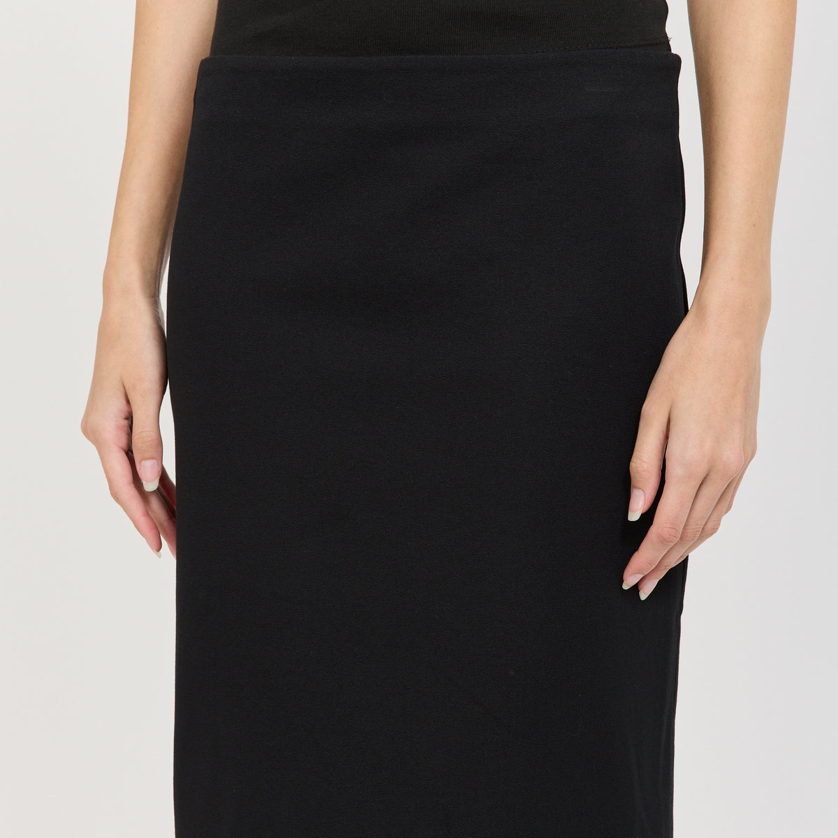 St. Agni | Compact Cotton Layered Column Skirt Black | Maplestore