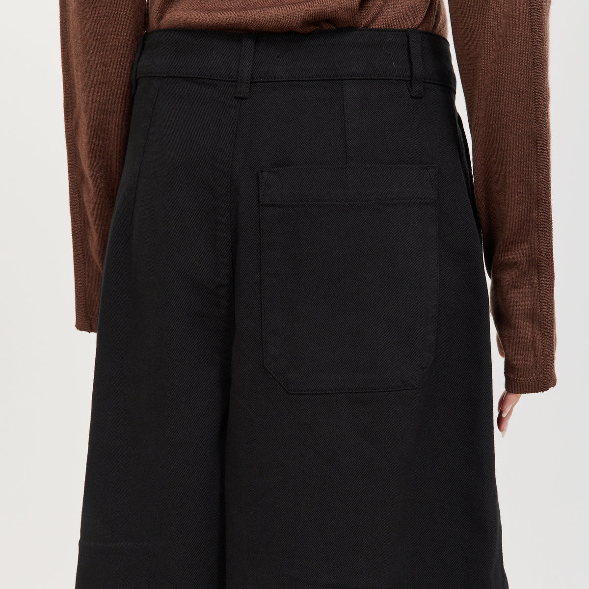 YMC Deadbeat Trouser in Black - model retry5 2