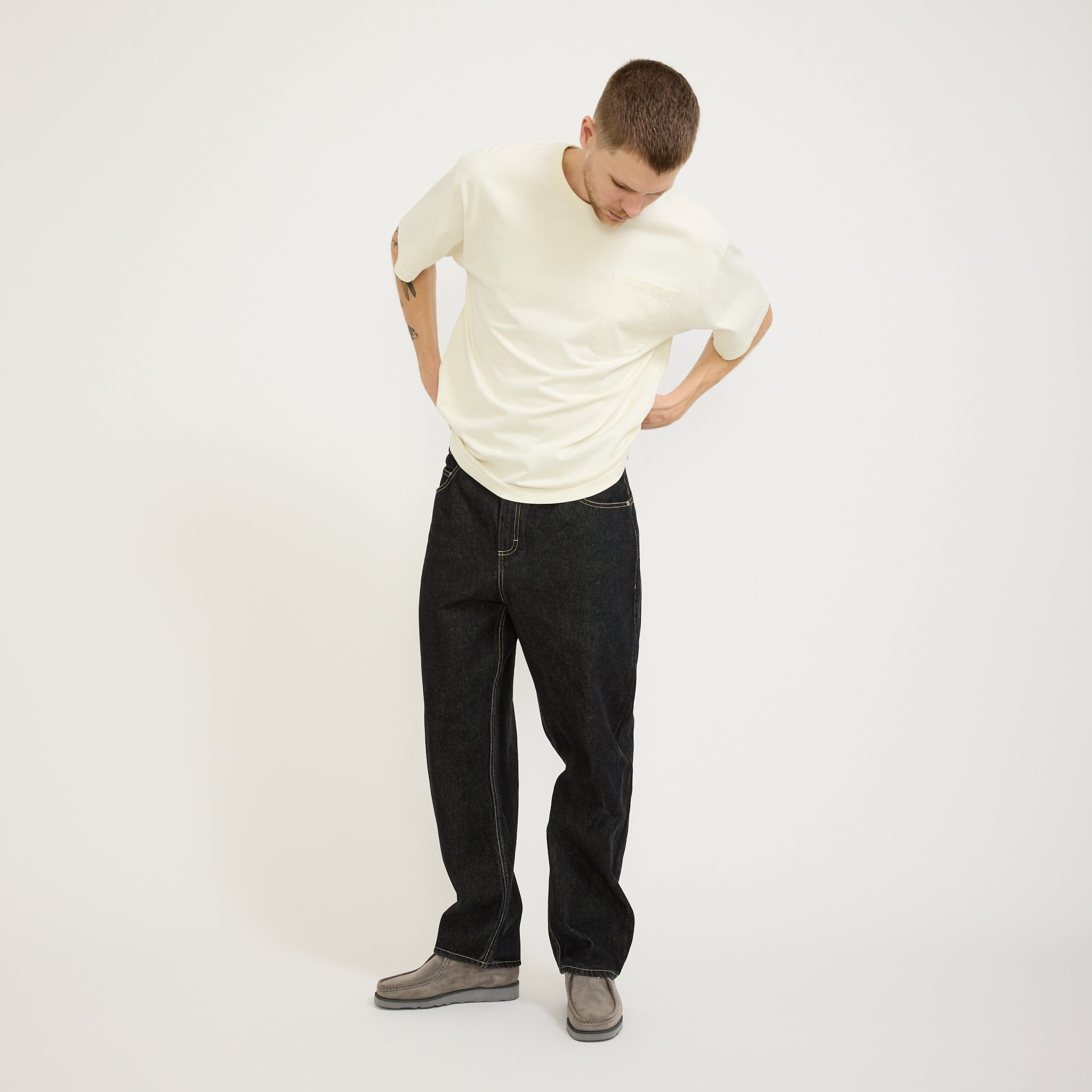 Folk Barrel Leg Jean Black Washed Denim | Maplestore