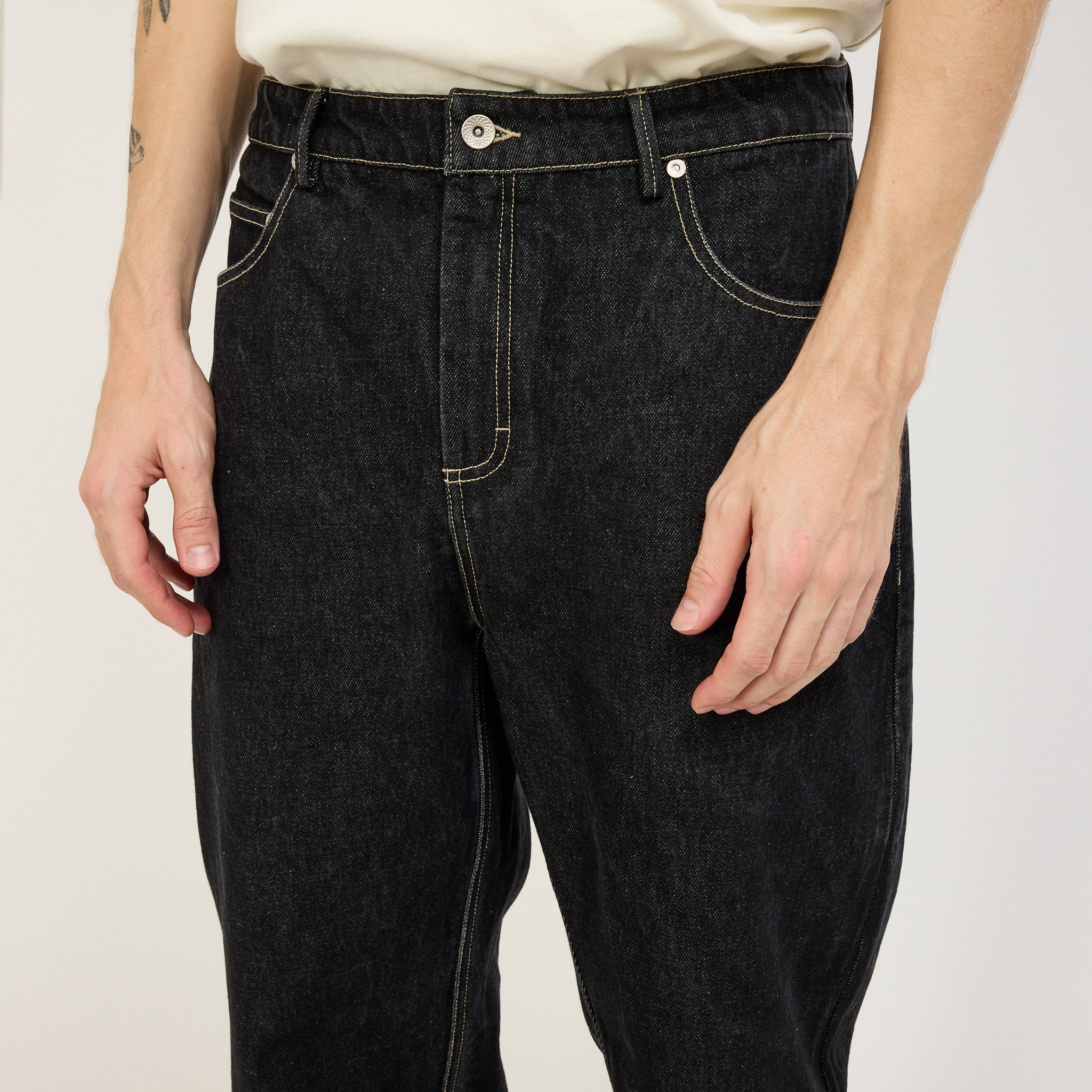 Barrel Leg Jean Black Washed Denim | Folk Mens Denim | Maplestore