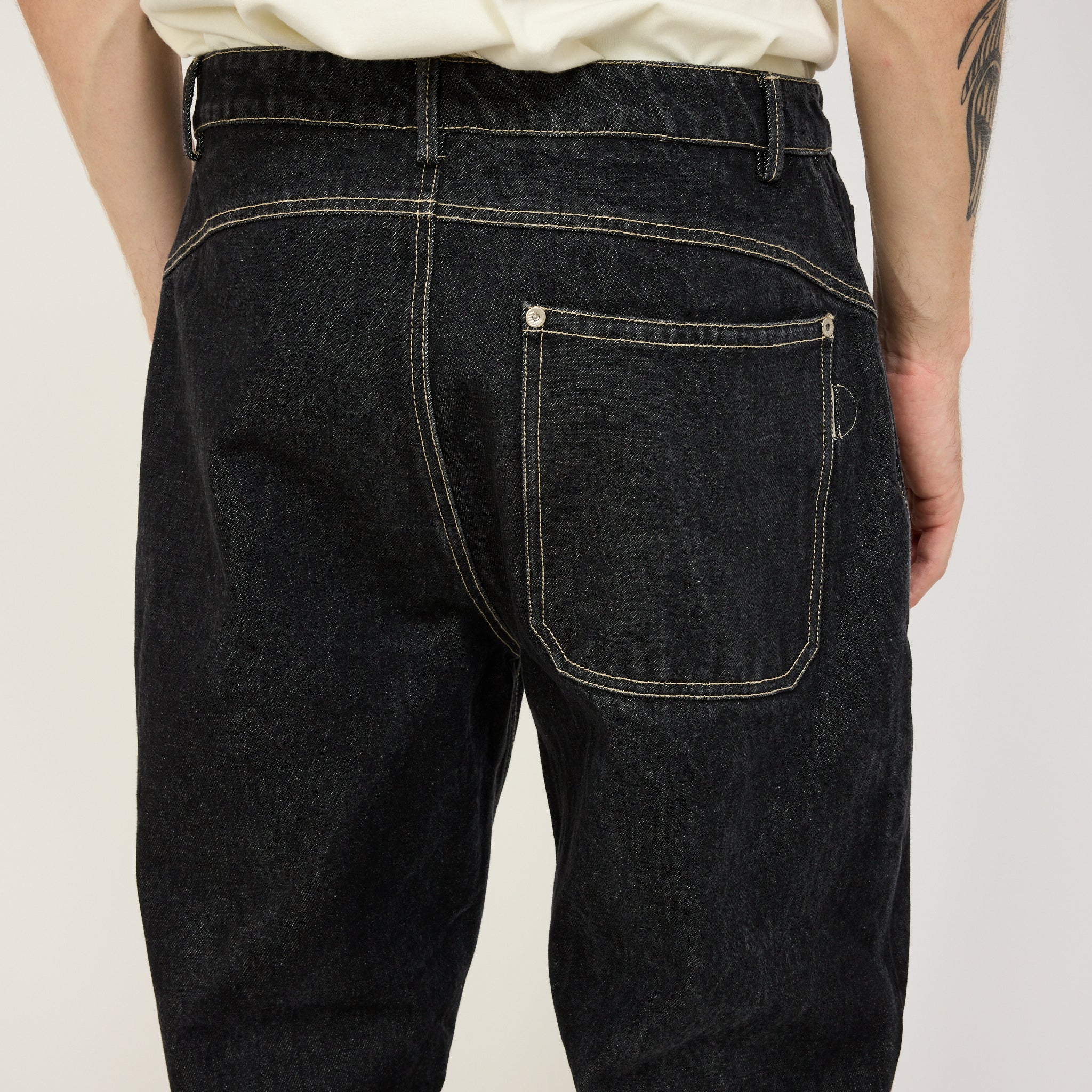 Folk Barrel Leg Jean Black Washed Denim | Maplestore