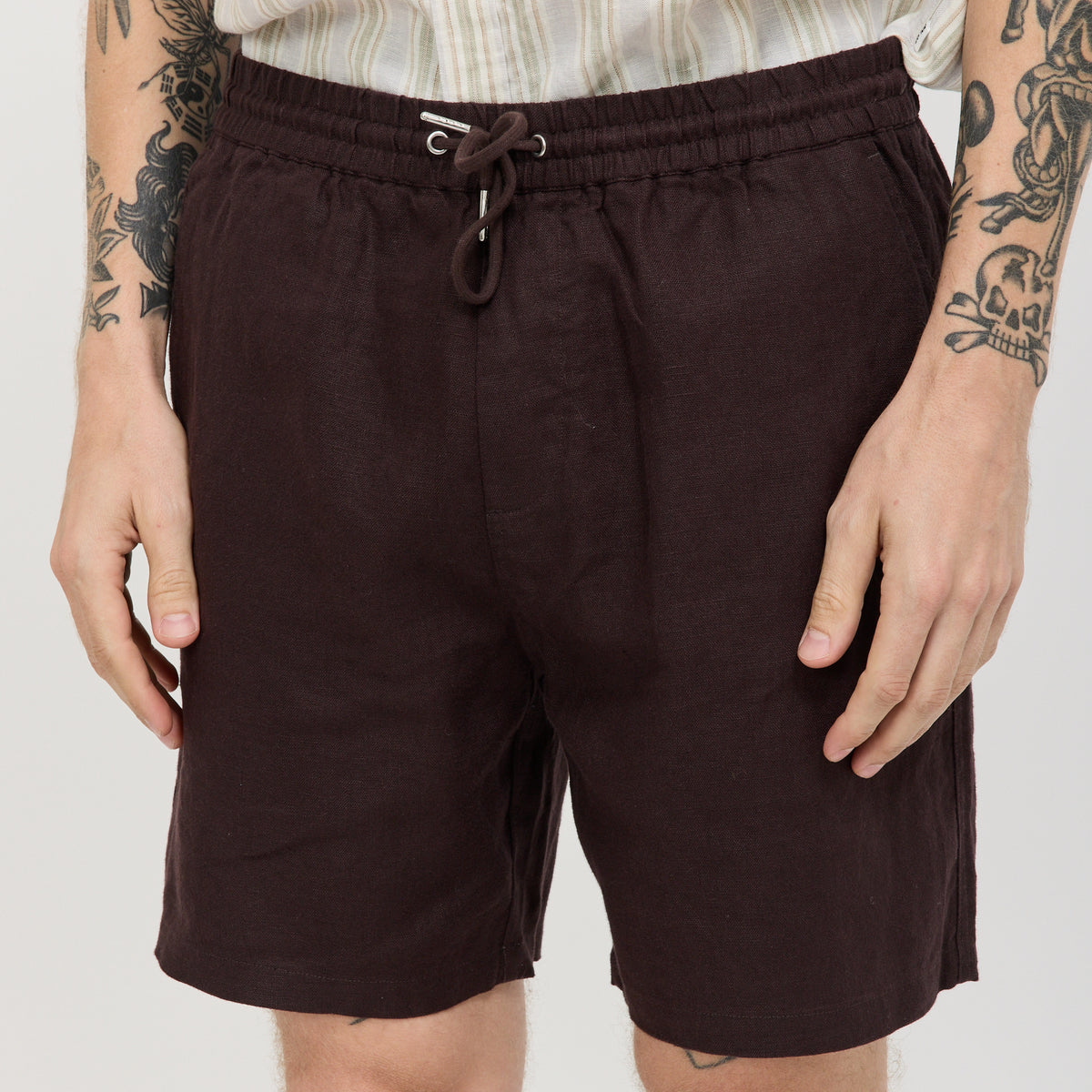 NN07 | Gregor Shorts 1454 Dusky Port | Maplestore
