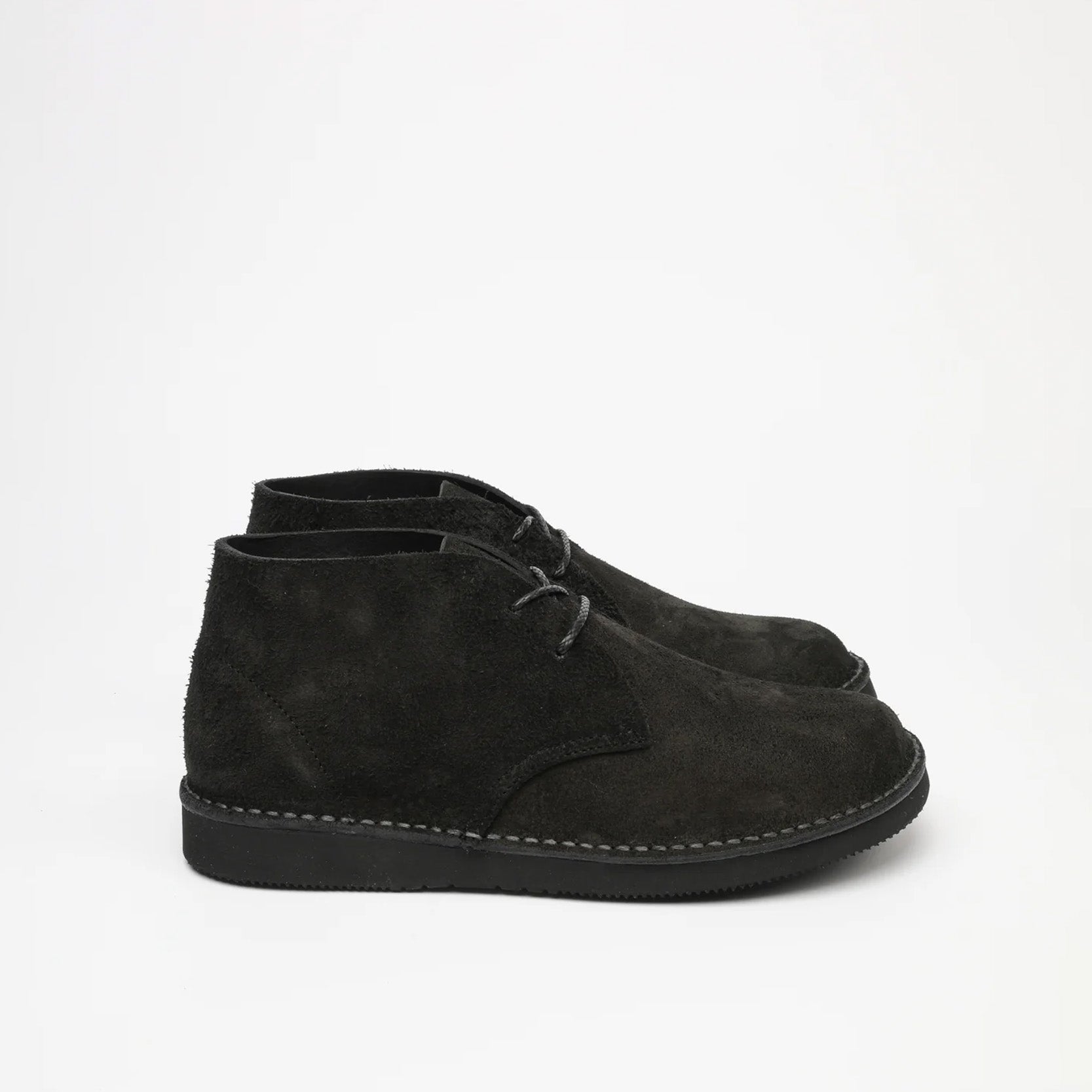Ives Black