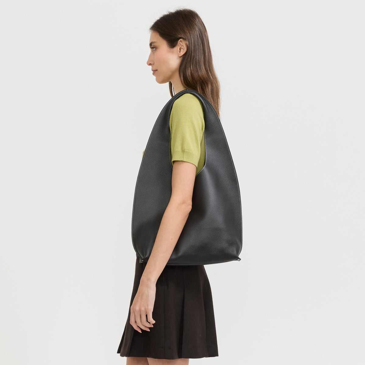 A.P.C. | Le Neige Clou Black | Maplestore