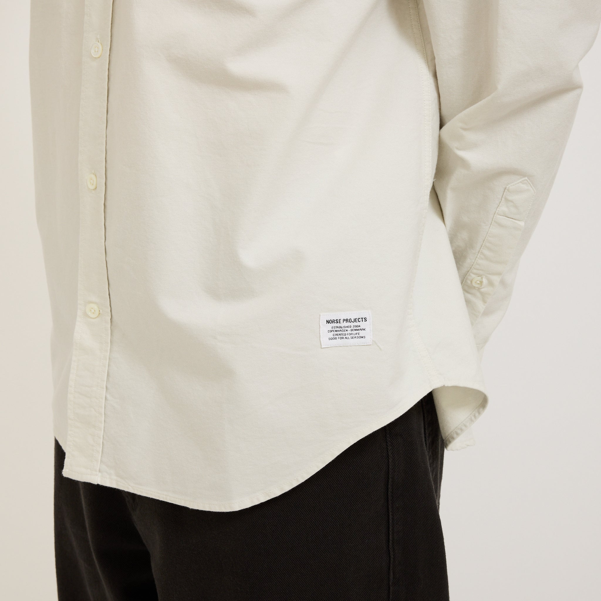 Norse Projects | Algot Relaxed Overdyed Oxford Shirt Kit White | Maplestore